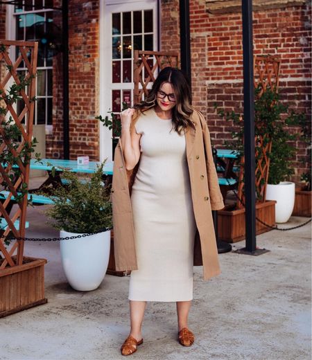 sized up to a medium in this under $100 ribbed midi dress from Express! 

Workwear, business casual, workwear essentials, fall outfit, fall outfit inspiration, fall style, silk trench, trench coat, knit sweater, layering inspiration, fall layers, office outfit ideas 



#LTKunder100 #LTKworkwear #LTKSeasonal