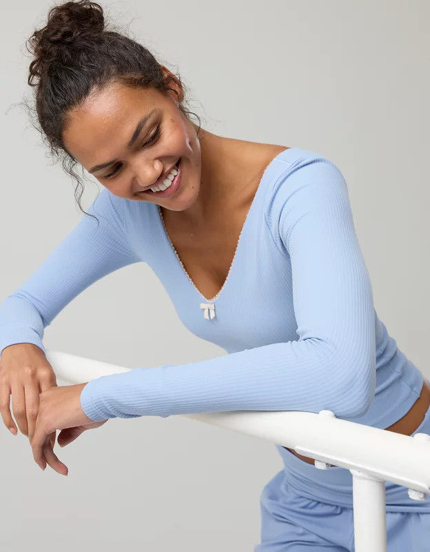 30% off all sweatshirts | Aerie