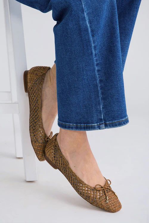 Sam Edelman Georgia Raffia Slide | Social Threads