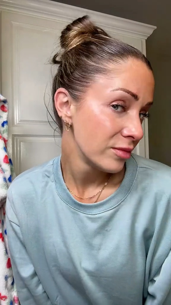 Tell me it’s hair wash day without telling me it’s hair wash day… please refer to Exhibit A: this bun

#LTKmorningroutine #LTKmomlife #LTKBeauty