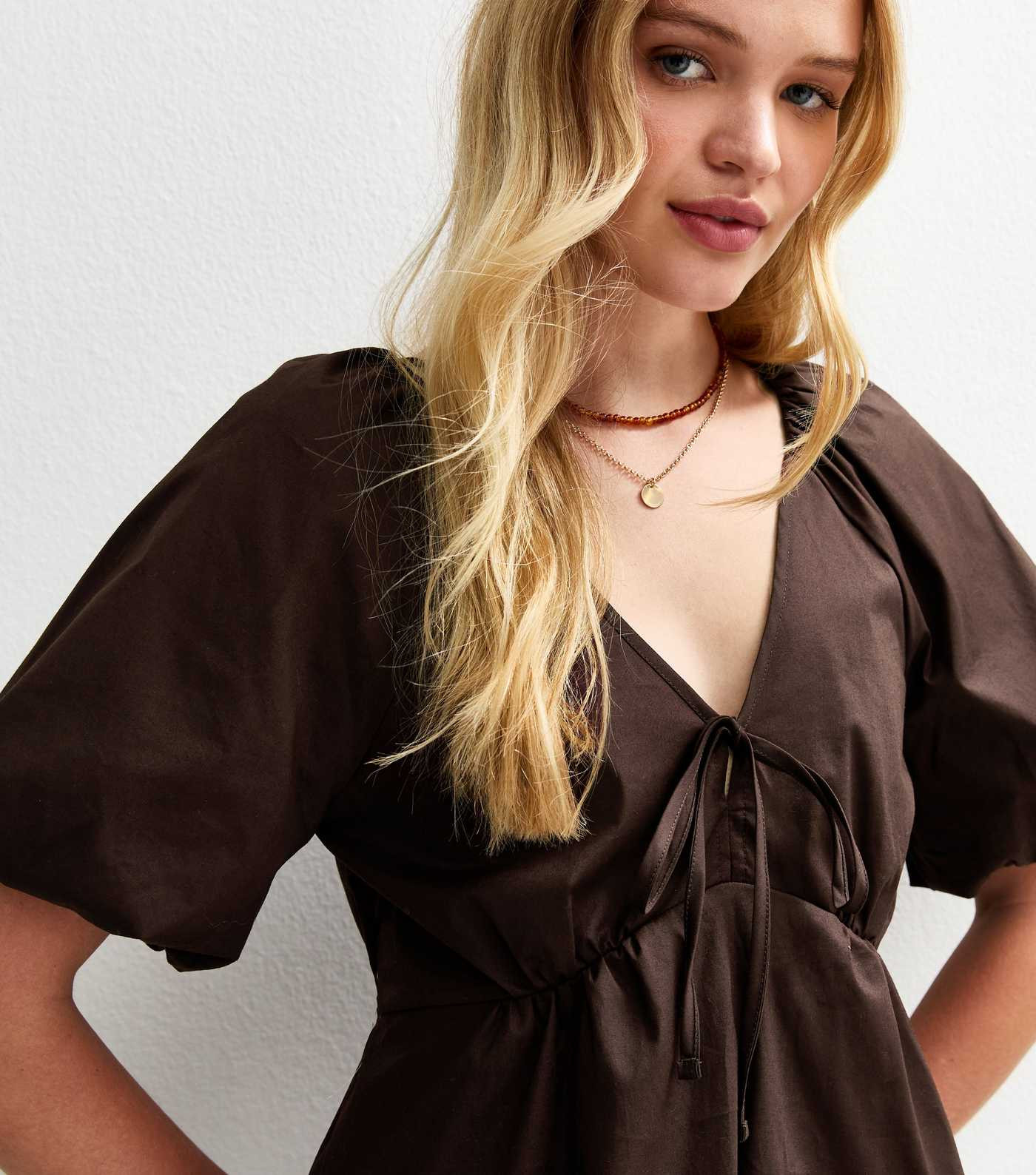 Dark Brown Poplin V-Neck Tea Top | New Look | New Look (UK)