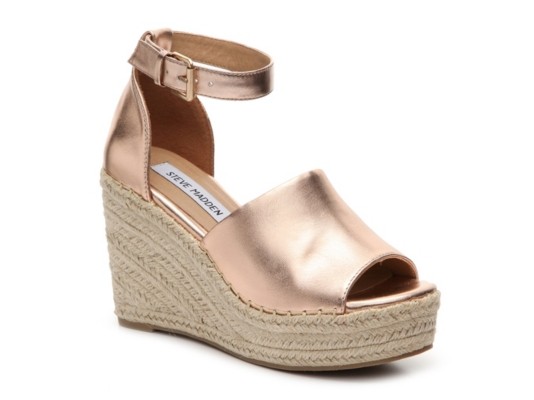 Women's Jaylen Wedge Sandal -Rose Gold Metallic Faux Leather | DSW