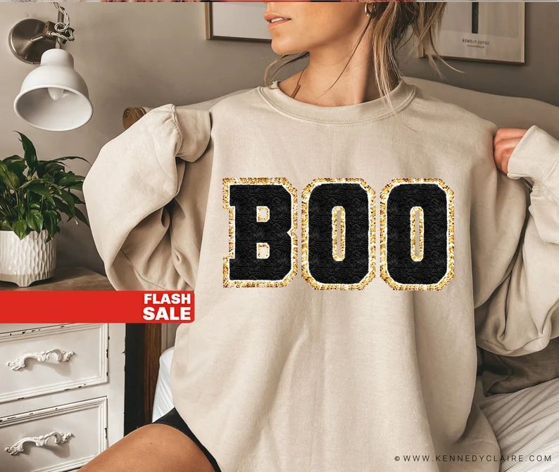 Chenille Patch Halloween Sweatshirt BOO Halloween Crewneck - Etsy | Etsy (US)