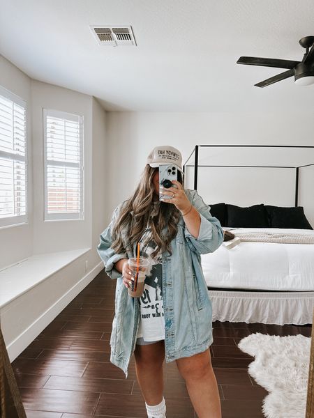 wearing an xl in shorts!

spring trends // midsize outfit // cool girl fashion // pinterest style // boxer shorts 

#LTKSeasonal #LTKStyleTip #LTKFindsUnder100