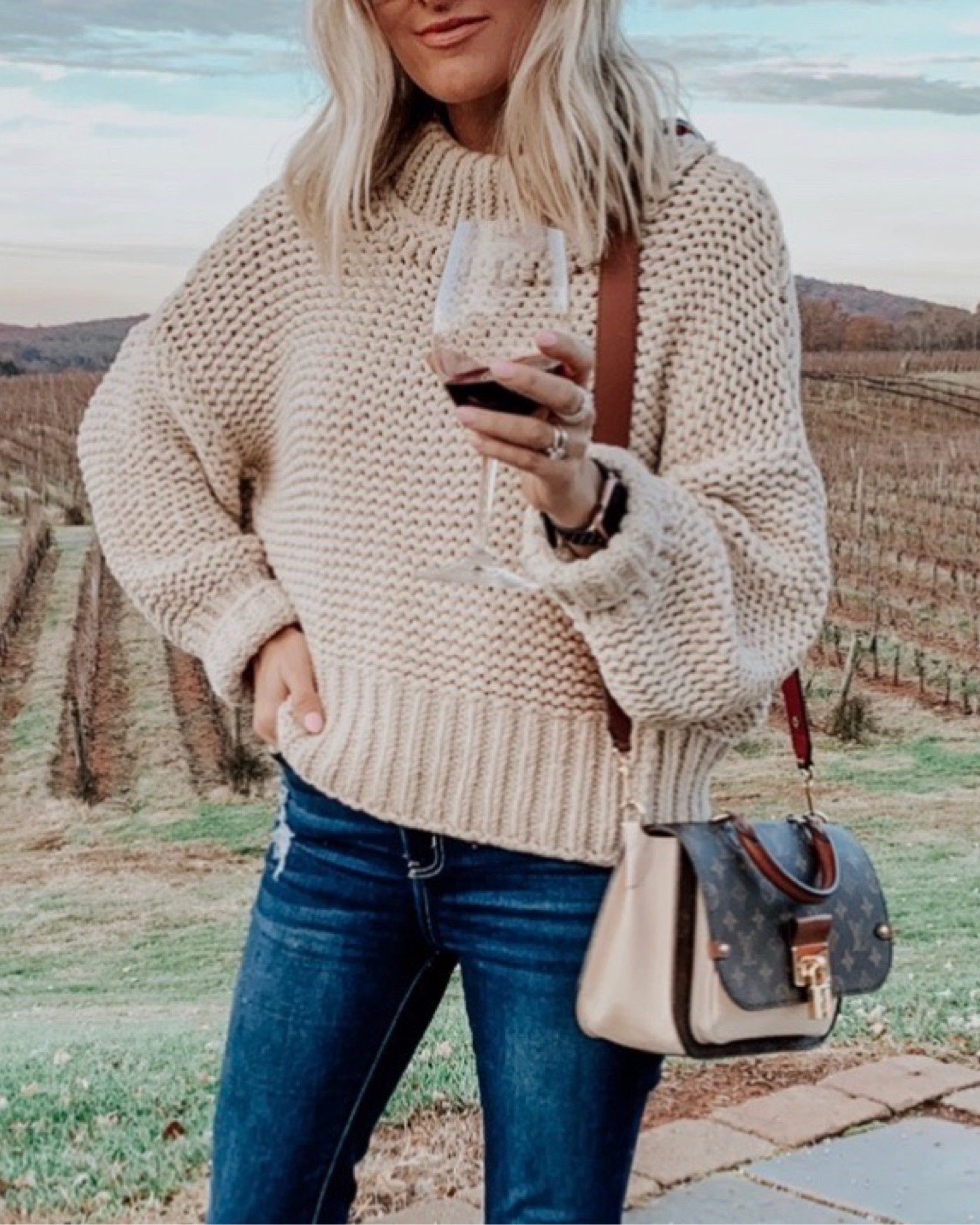 Loving this fall sweater from Amazon! 

#LTKover40 #LTKfindsunder50 #LTKstyletip