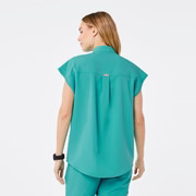 Women's Rafaela Oversized Scrub Top™ - Oasis · FIGS | FIGS
