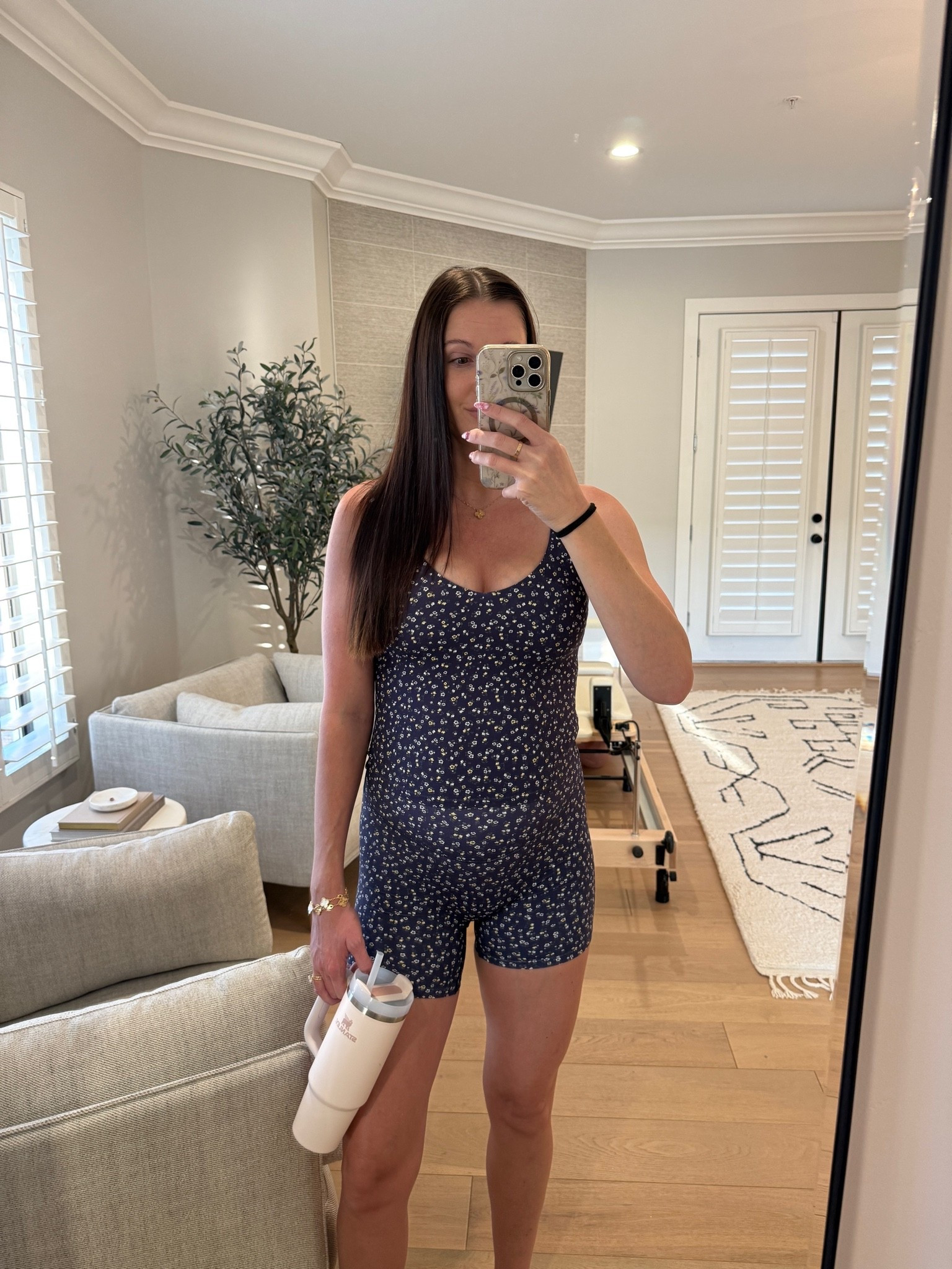 Ootd - this new set is so comfy! This brand is 🔥 this is my second set from them that I have worn this week. I also love that it is stretchy so I can wear it while pregnant!

#ootd #matchingset #bumpfriendly #momlife

#LTKmomlife #LTKBump #LTKActive