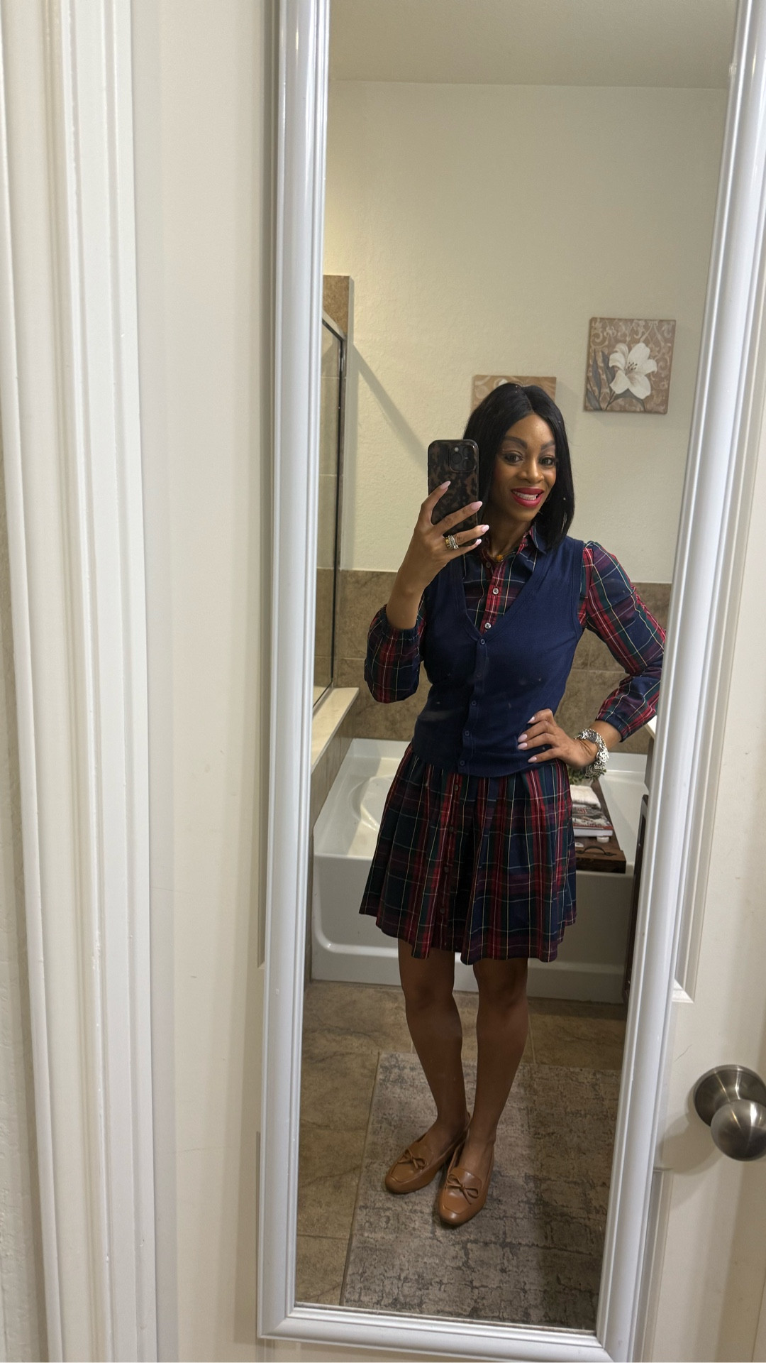 Say cheese! 📸
Today is picture day, and I went classic with a plaid button-down dress layered under a navy sweater vest and paired with loafers — all from J.Crew. Perfect for that timeless, preppy vibe! ✨

Tap to shop this look and get ready to ace your next picture-perfect moment! 🛍️💙

#LTKBackToSchool #LTKFinds #preppyoutfit #TeacherStyle #OOTD #PlaidDress #LTKFallFashion


#LTKPetite #LTKOver40 #LTKStyleTip