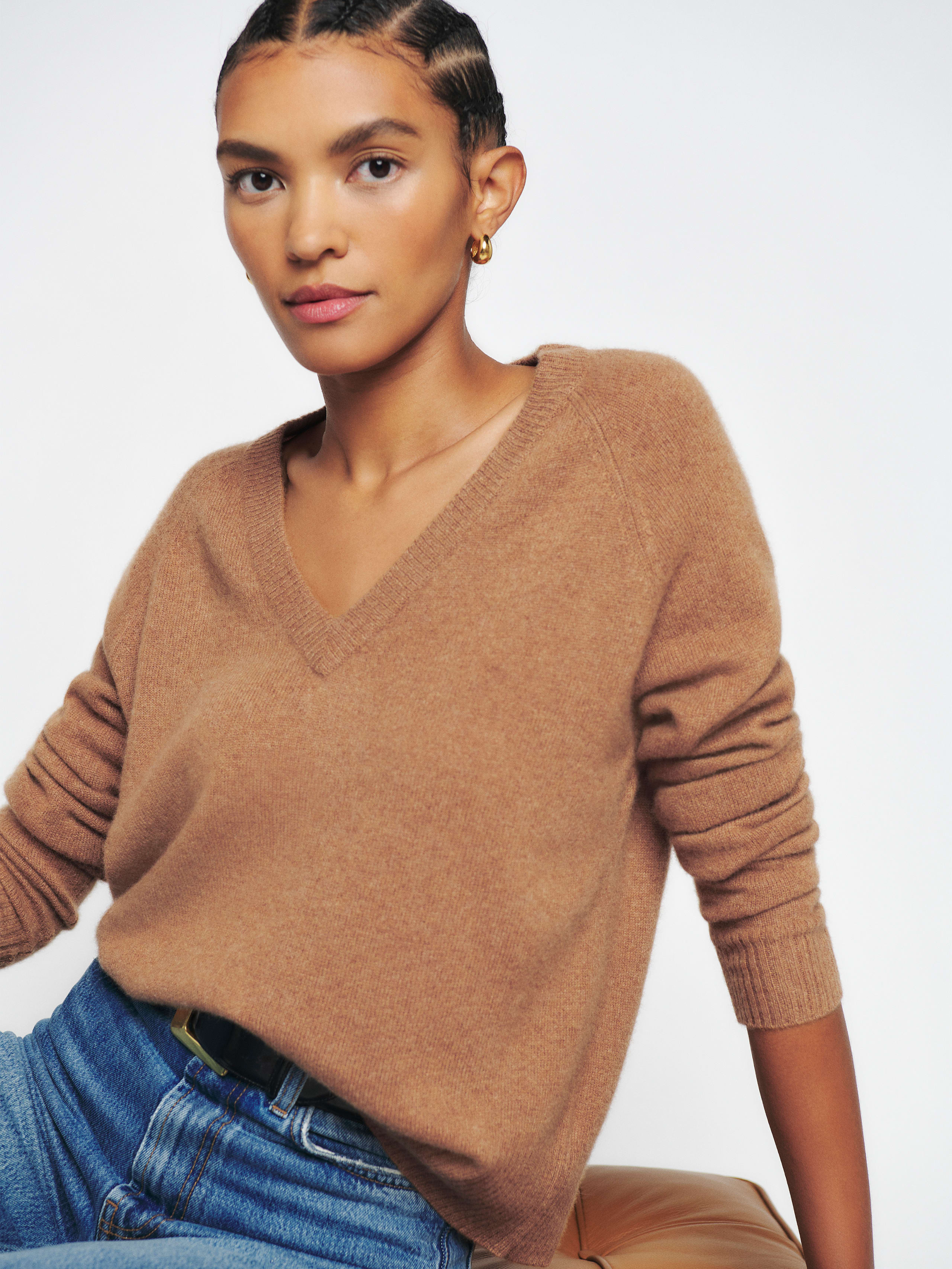 Cashmere Relaxed V-Neck | Reformation (Global)