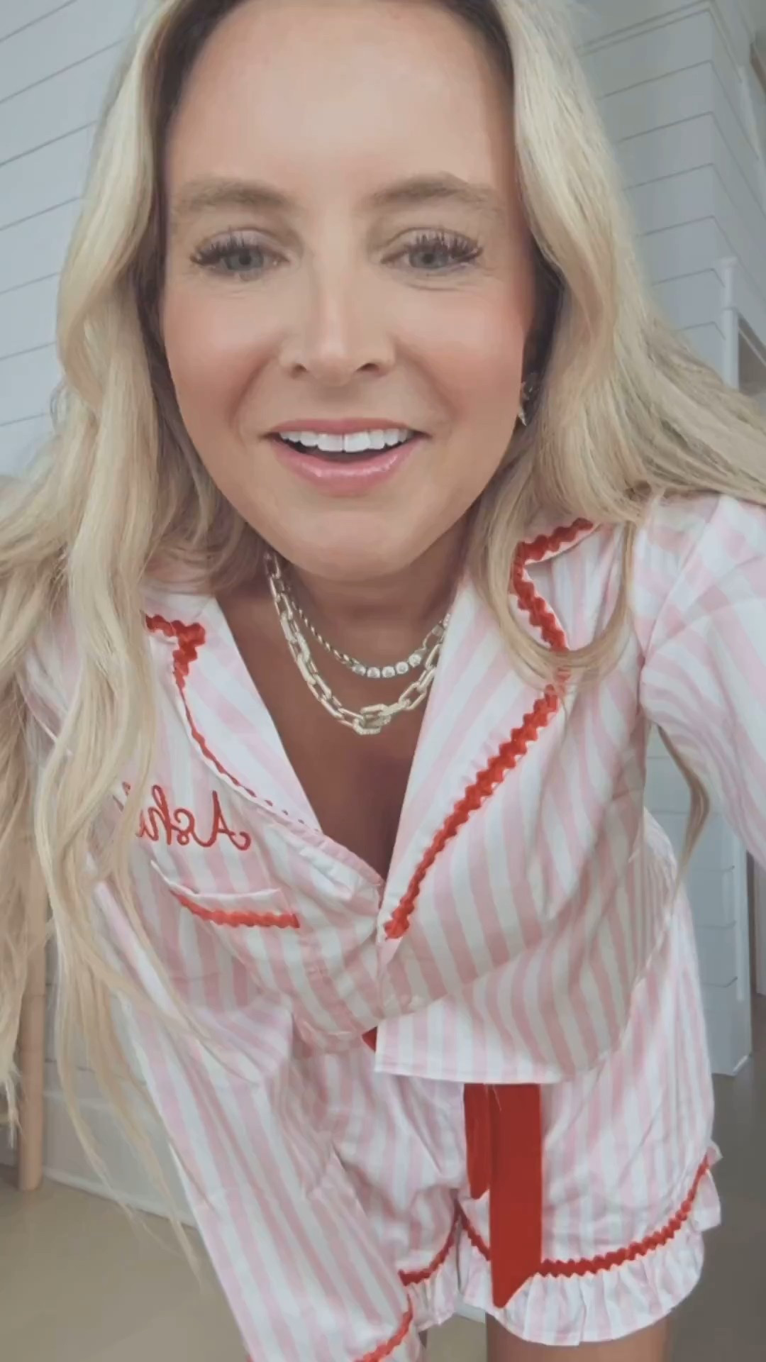 Loving these holiday pjs!! Comes in two colors. These will sell out so run, don’t walk. Makes a great gift idea. Wearing an XS.

#LTKFindsUnder100 #LTKStyleTip #LTKHoliday