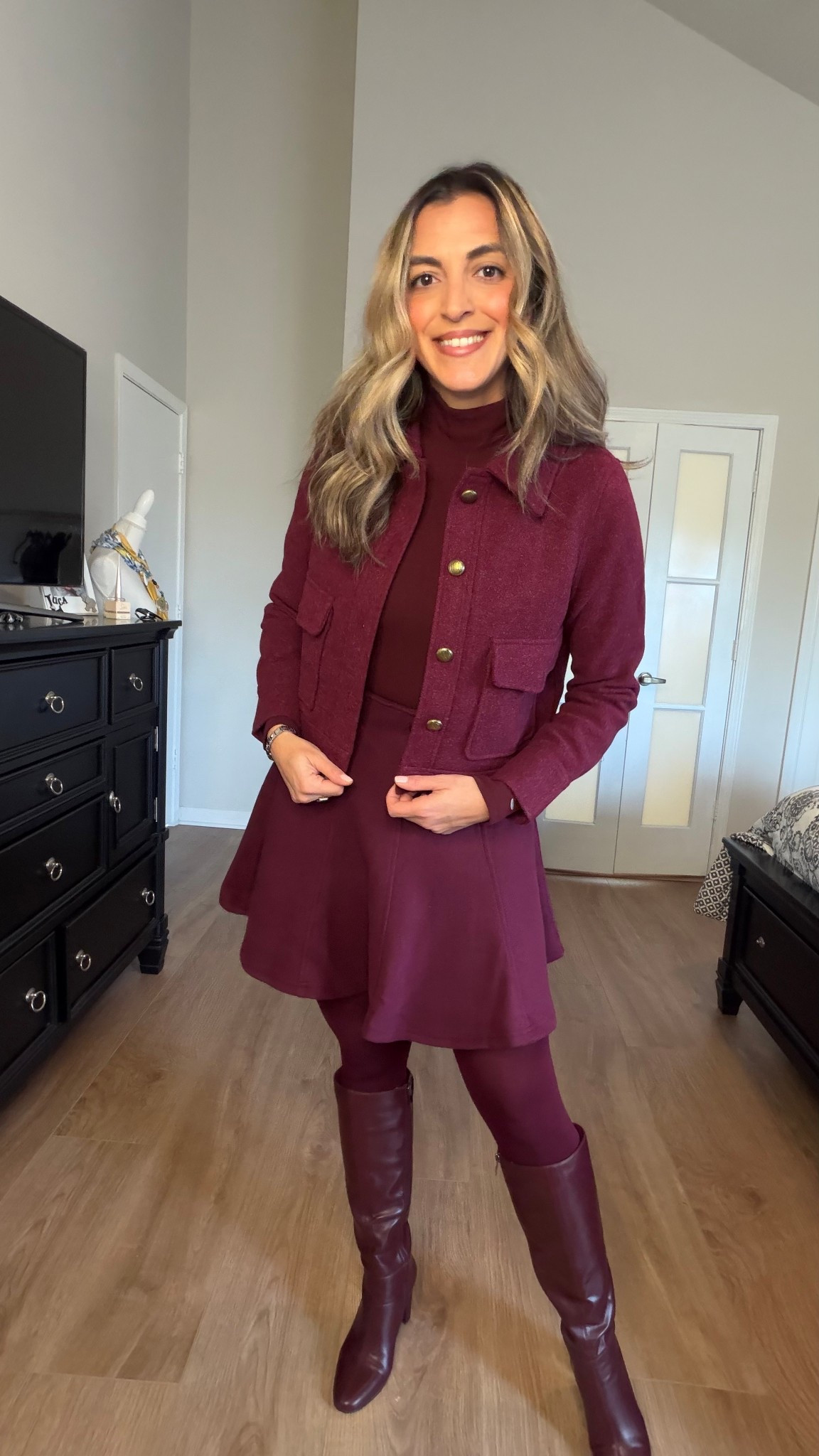 Nothing beats a rich burgundy monochrome for the holidays — simple, sleek, and instantly festive.

Use code Rosie20% for 20% off your OGL order!



#LTKFindsUnder100 #LTKSeasonal #LTKHoliday
