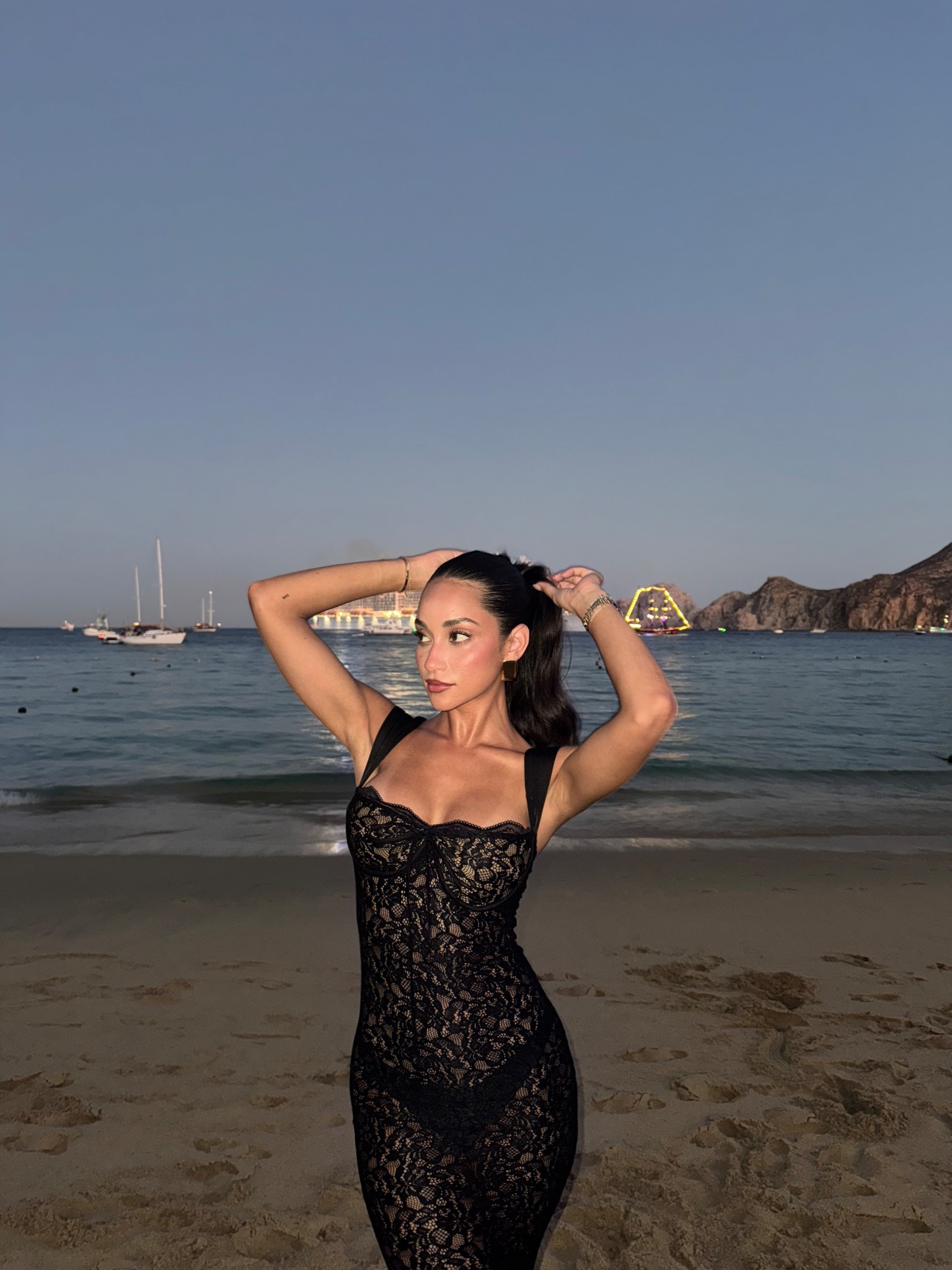 🖤💫
dress: xs
shoe: 7.5

#LTKSeasonal #LTKStyleTip #LTKFindsUnder100