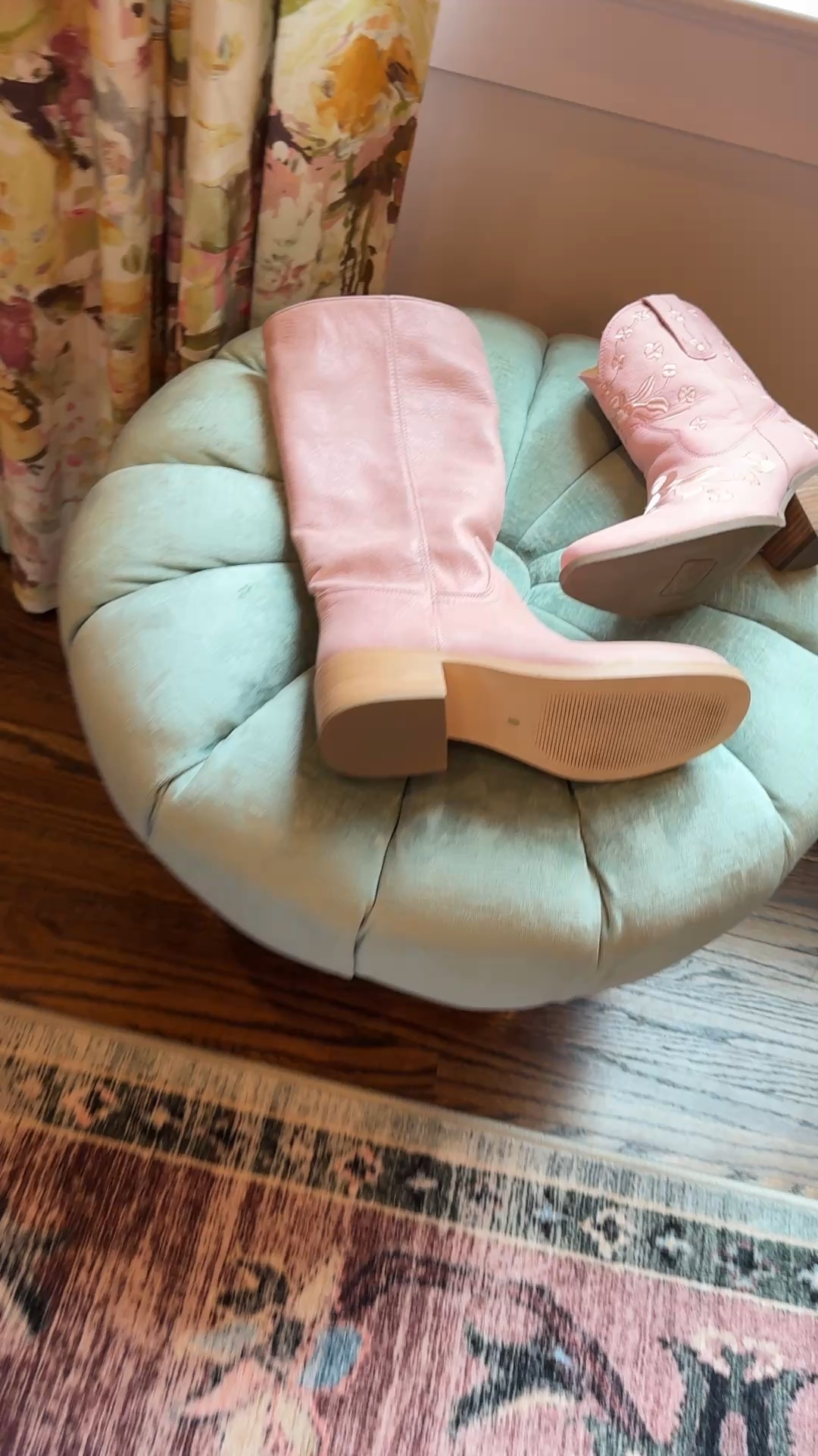 Oh yes… true to size!

#LTKootd #LTKSeasonal #LTKSaleAlert
