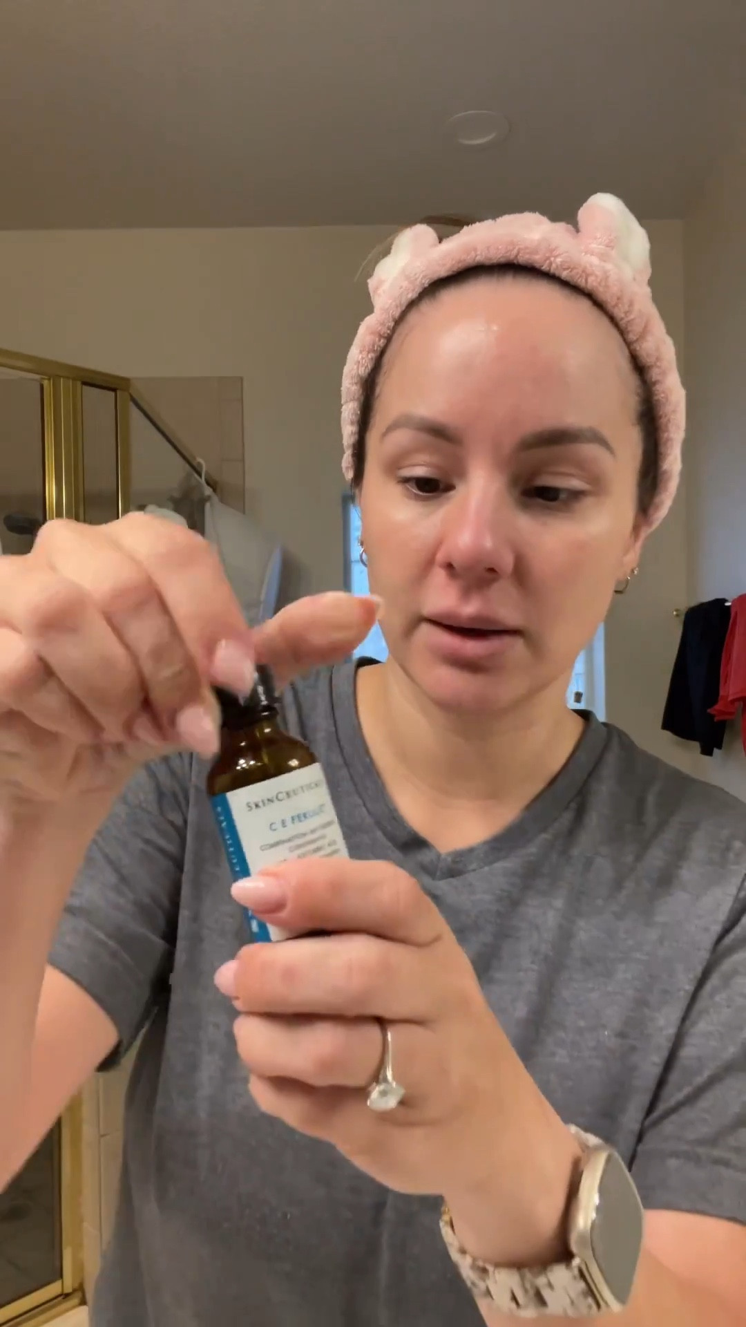 Skincare routine of a 35 year old mom of 2

#LTKBeauty #LTKselfcare #LTKmorningroutine