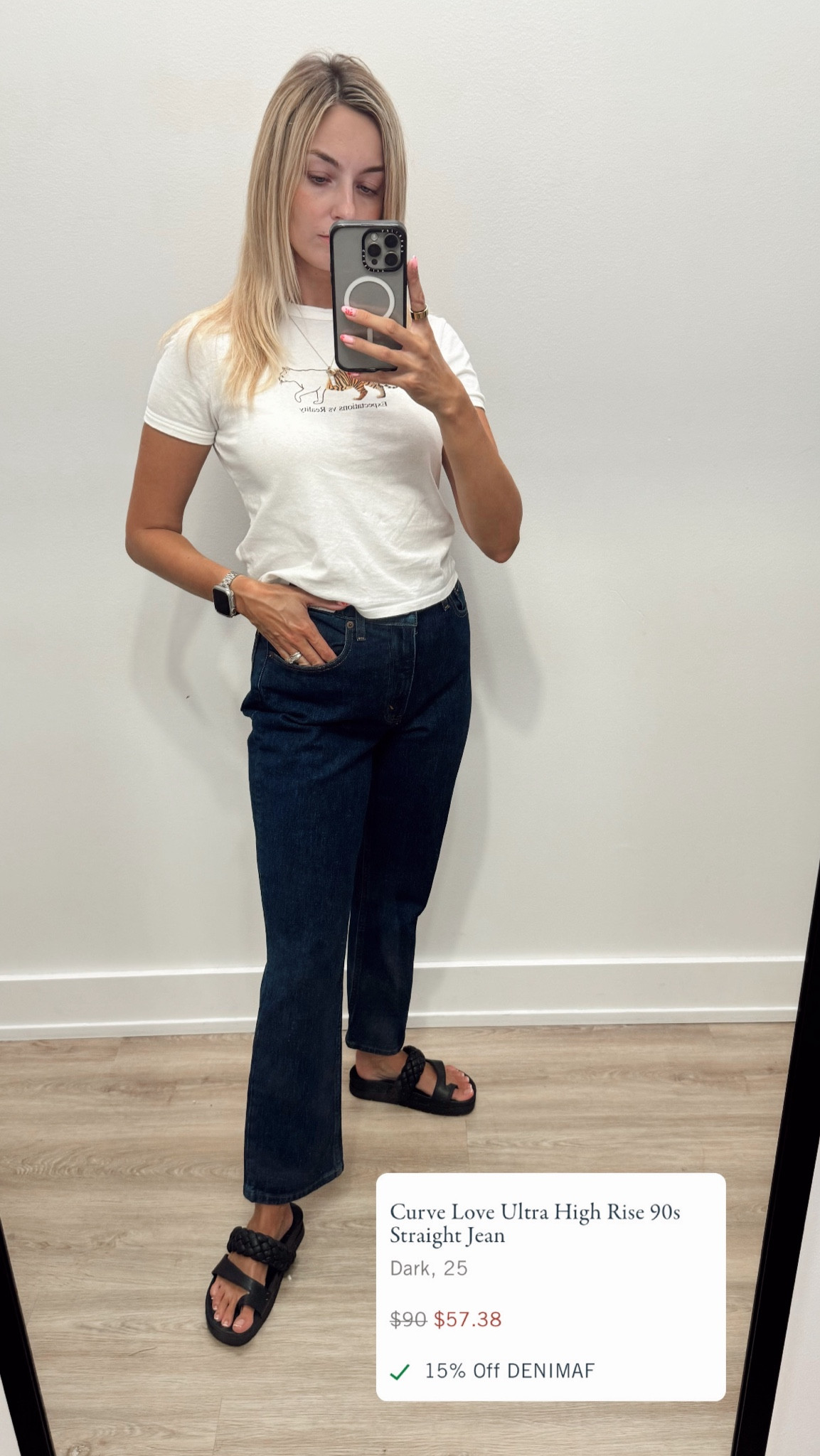 Abercrombie’s bi-annual sale is happening this weekend! Save 25% off on denim and additional 15% off with code DENIMAF 👀
Definitely true to size model! Wearing here size 26.

#LTKStyleTip #LTKxAF #LTKFindsUnder100