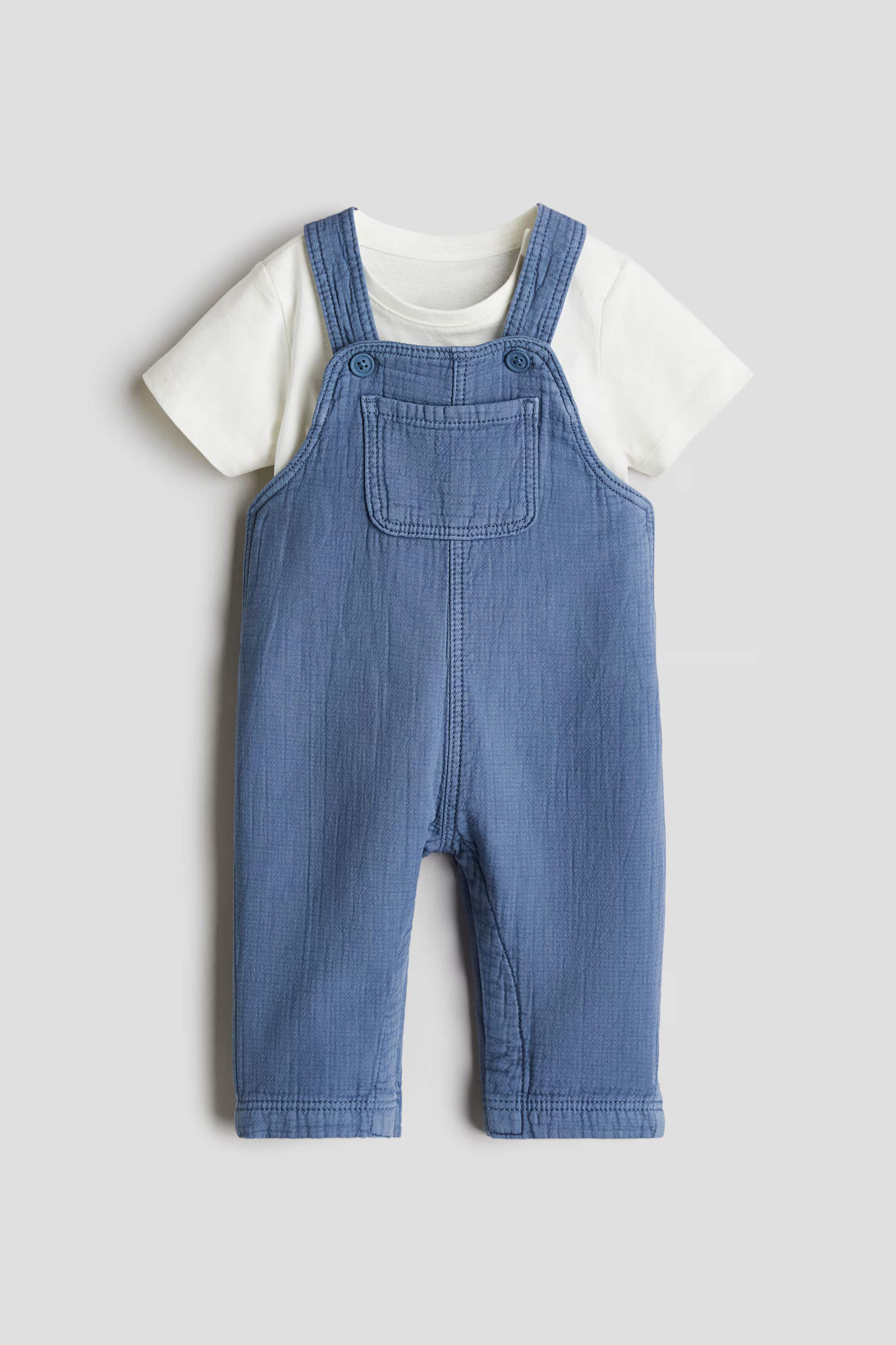 2-piece dungarees and top set | H&M (UK, MY, IN, SG, PH, TW, HK)