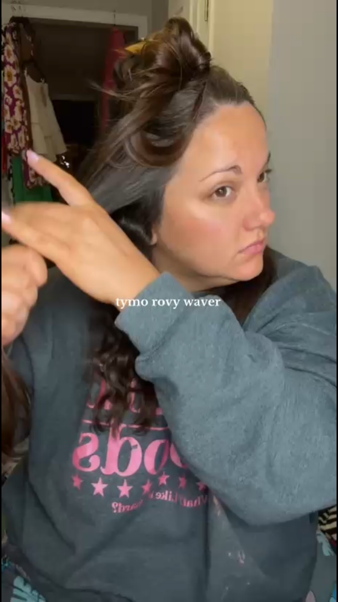 before I sped this up, this clip was 1 minute and 26 seconds. I can do my entire head in less than 10 minutes!! So good if you aren’t great at curling your hair 🙌🏼 #hairtutorial #wavyhairtutorial #hairtok #hairstyletutorial #easyhairstyles

#LTKStyleTip #LTKFindsUnder50 #LTKBeauty