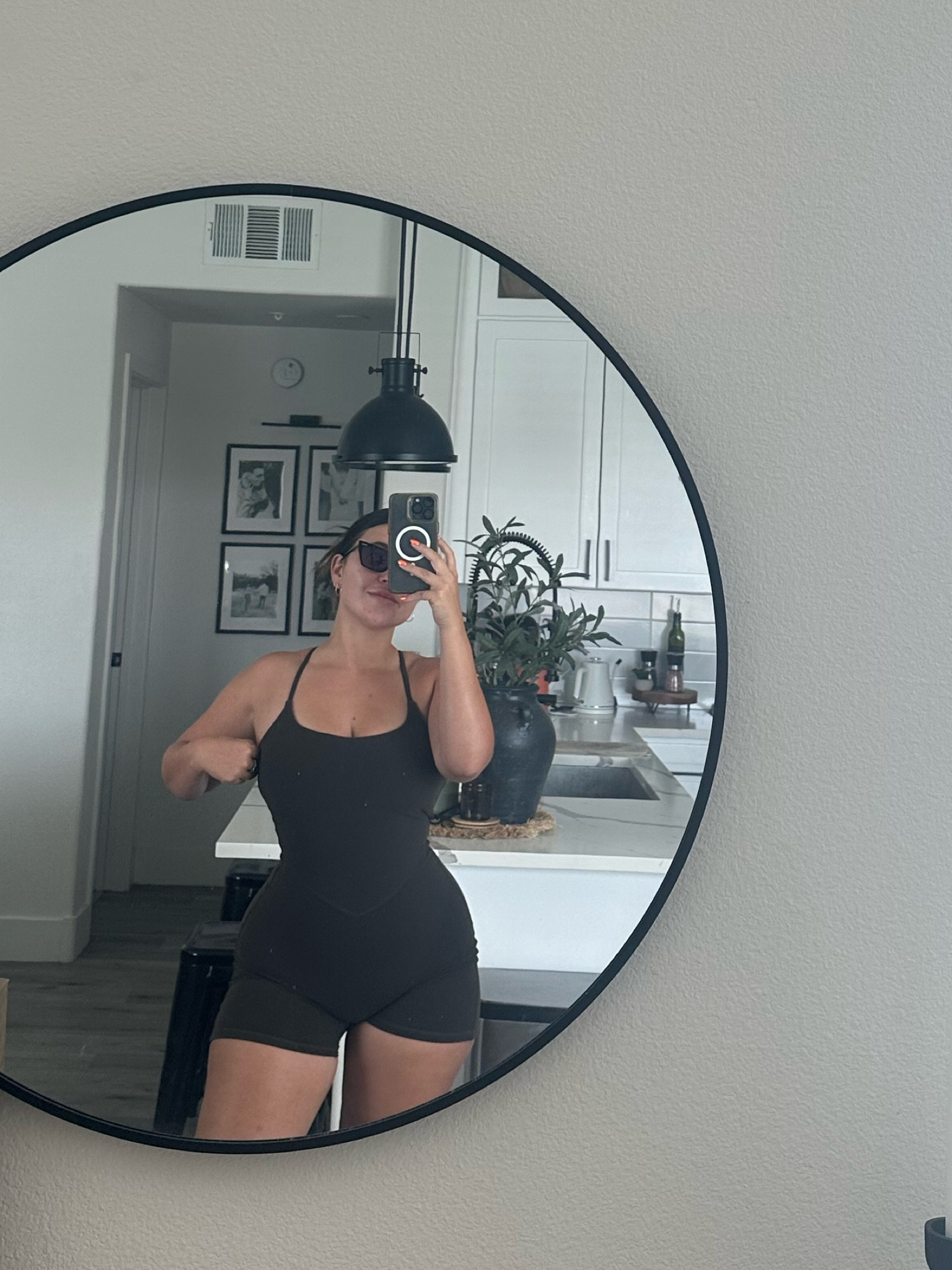 I’m obsessed with this bodysuit 😍



#LTKSeasonal #LTKMidsize #LTKActive