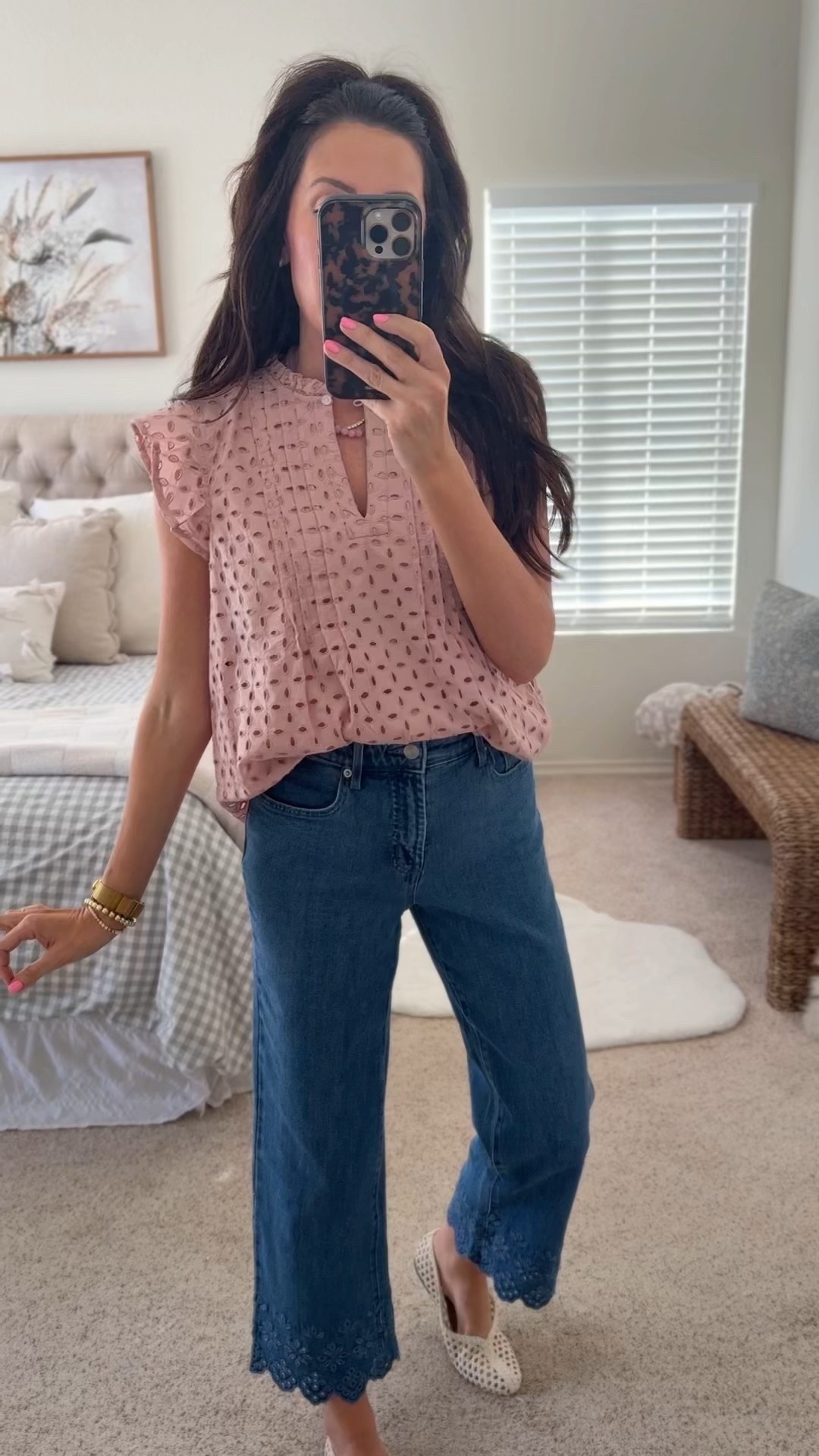 Spring outfit idea that’s affordable 🩷
Loving this $19 eyelet blouse from Walmart that looks like Anthropologie! Jeans are so cute too! 

#LTKSeasonal #LTKmomlife #LTKootd