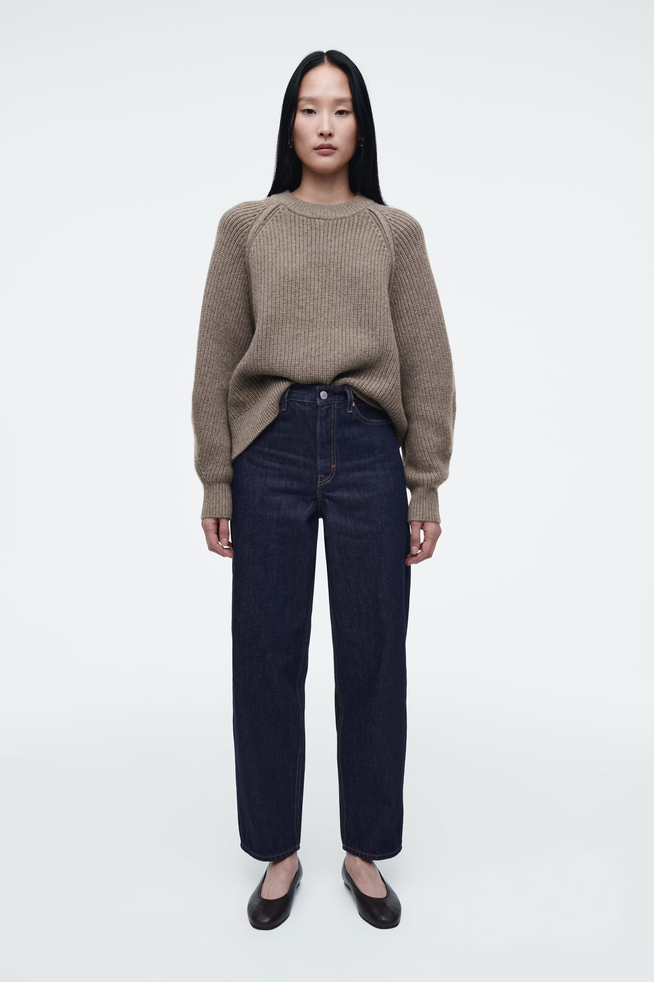 ARCH TAPERED JEANS - INDIGO | COS | COS UK