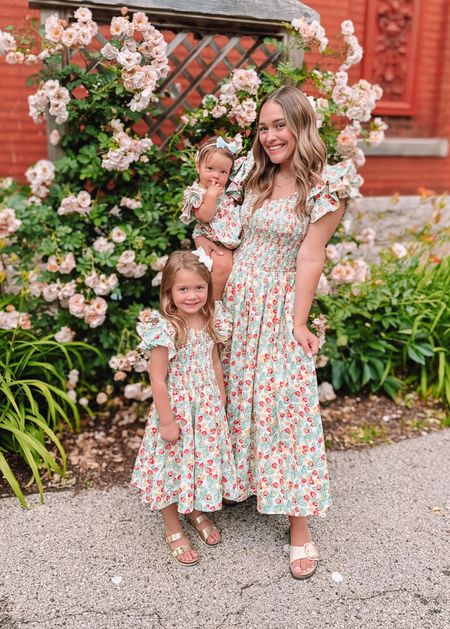 What 🍓dreams are made of 🥰 the cutest new @ivycityco print for summer- code CARA15IVY for a discount (new customers) 🤍 #ivycityco #mommyandme #strawberry #chicagoblogger #familymatching

#LTKFamily #LTKKids #LTKBaby