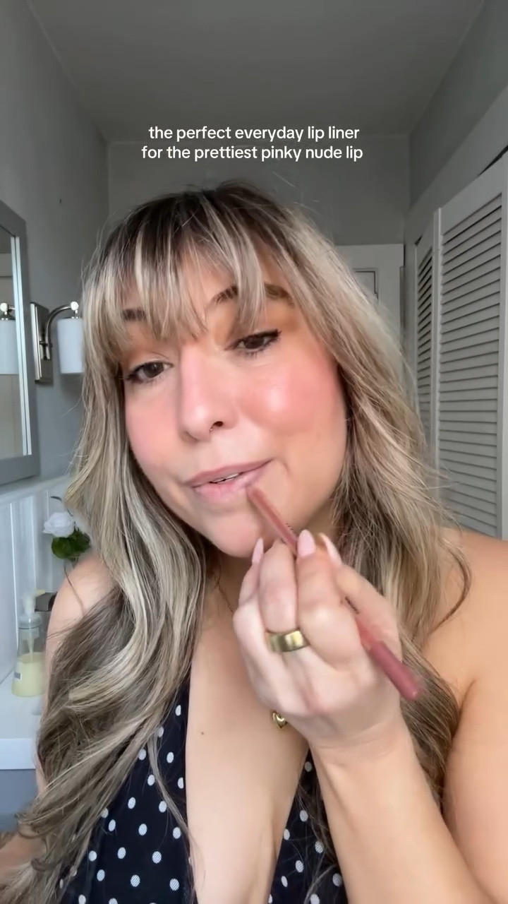 Found: the perfect pinky nude lip liner from @makeupforever 💕 forever a ‘Wherever Walnut’ girly. 

#lipcombo #makeupforever #lipliners

#LTKBeauty