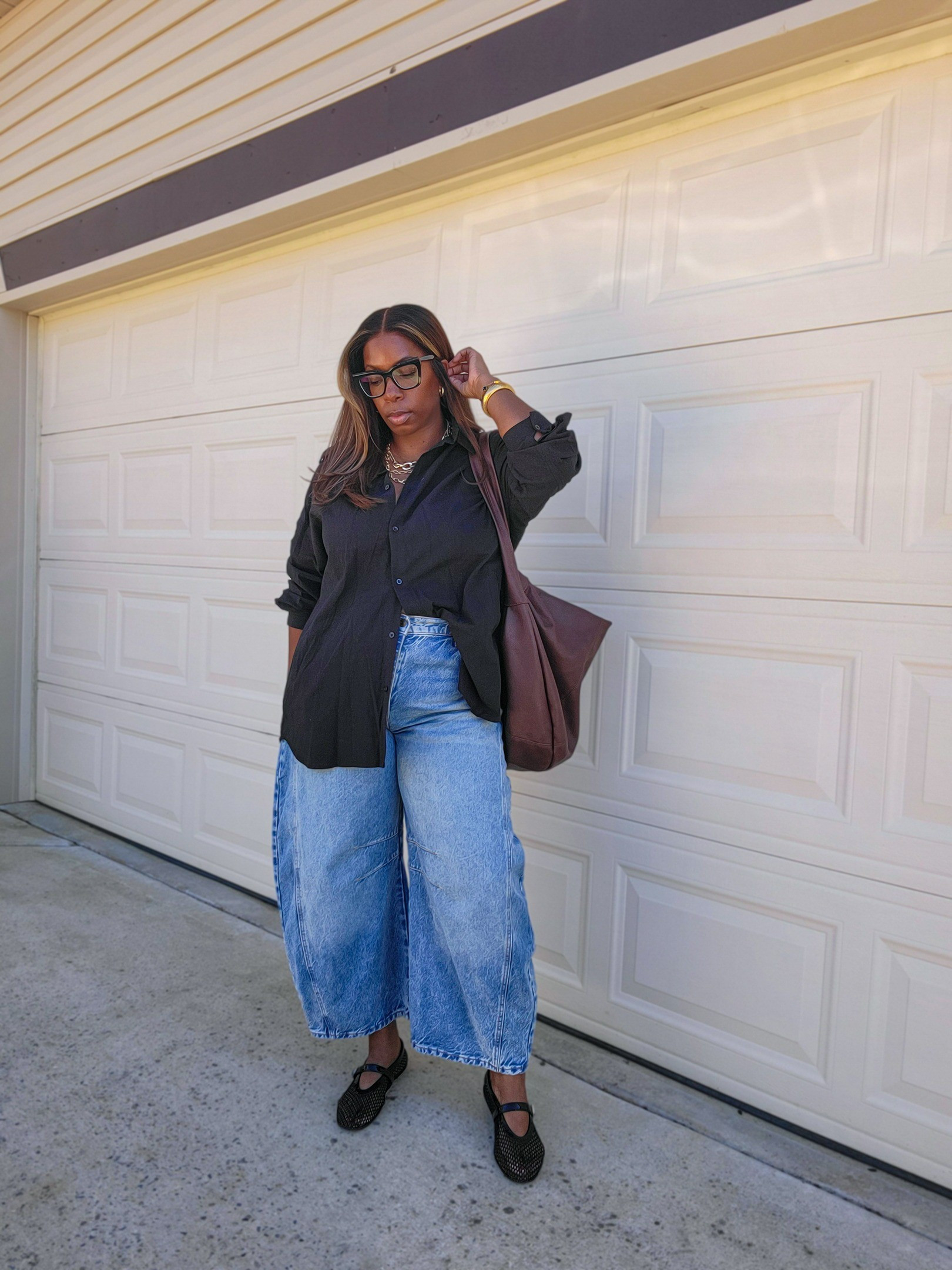 My fav pair of barrel jeans. I get a lot of wear out of them. 

#LTKMidsize #LTKFindsUnder100 #LTKStyleTip