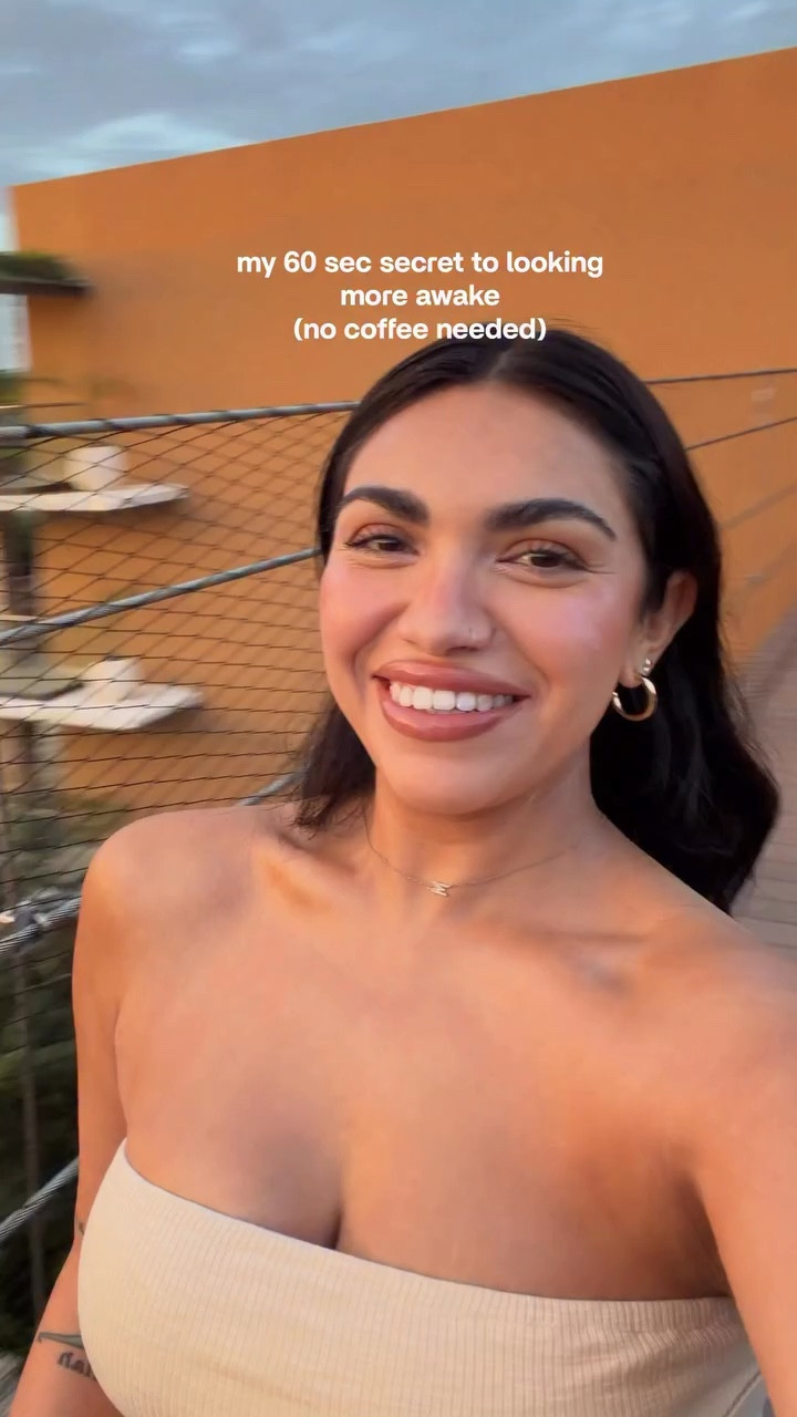 The easiest and most effective morning routine ✨✨✨

@yeamon_beauty sculpting tools keep give me the refreshed look I need 

#yeamonbeauty #guashuamassage