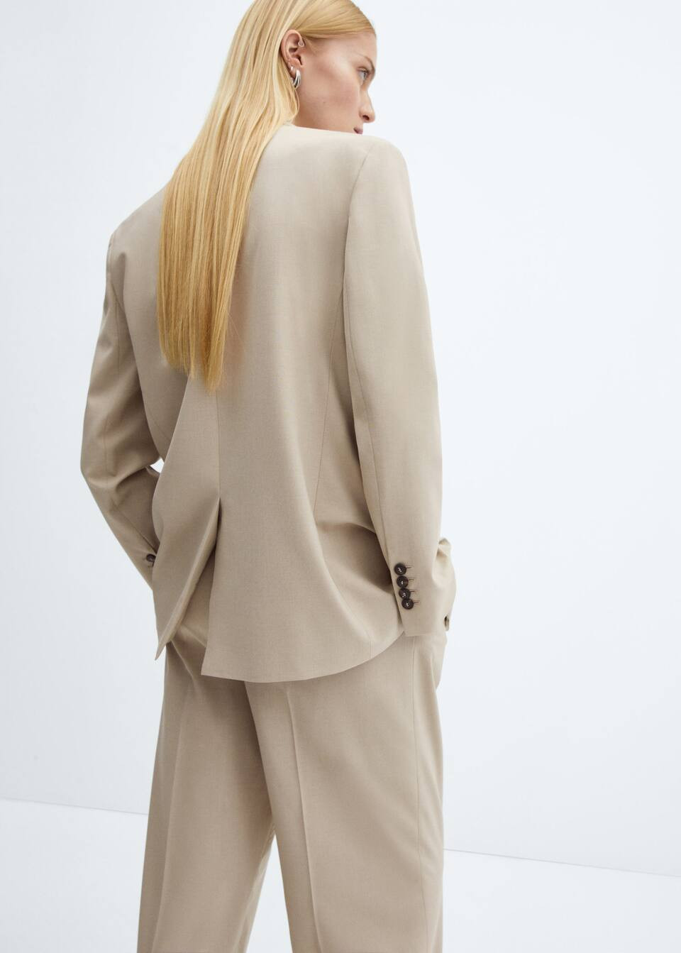 Suit jacket with buttons -  Women | Mango United Kingdom | MANGO (UK)