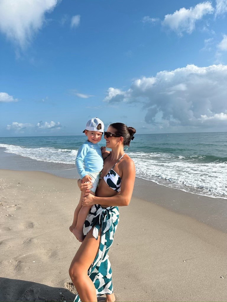 Abercrombie swimwear on sale — tall girl friendly🏝️

abercrombie, abercrombie swim, swimwear, bikini, bikini top, bikini string bottoms, resort wear, beach wear, pool finds, sunglasses, SPF, claw clips, boy mom, a Southern Drawl, Grace White 

#LTKSpringSale #LTKBeauty #LTKSaleAlert