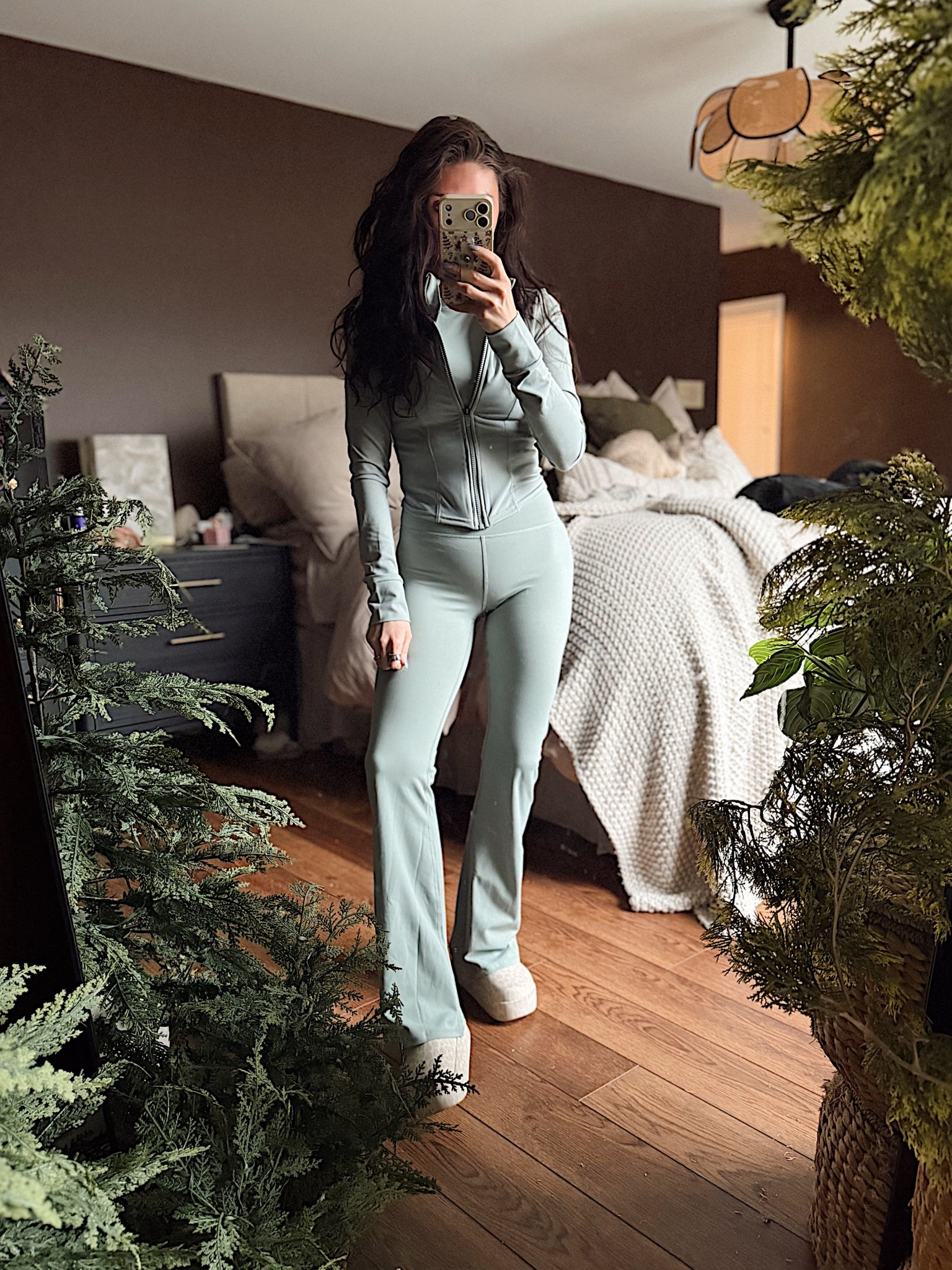 Got a private Pilates session today for myself which means a good matching set to set the mood! Wearing my favorite @yitty set that I have in a ton of colors that I got from @walmart. Wearing a size XS in all items for reference 

#LTKFindsUnder50 #LTKfitnessgoals #LTKActive