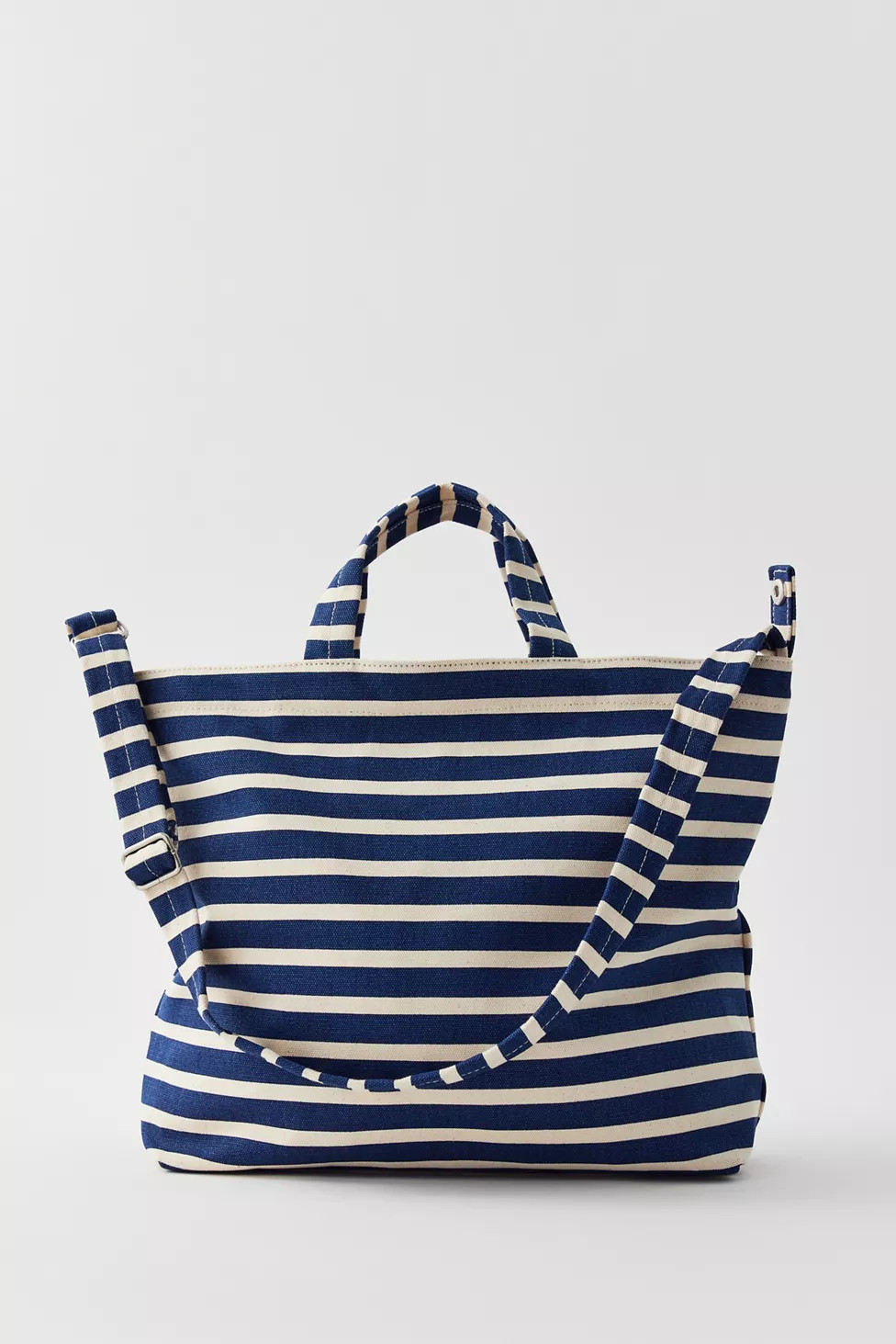 BAGGU Horizontal Duck Bag | Urban Outfitters (US and RoW)