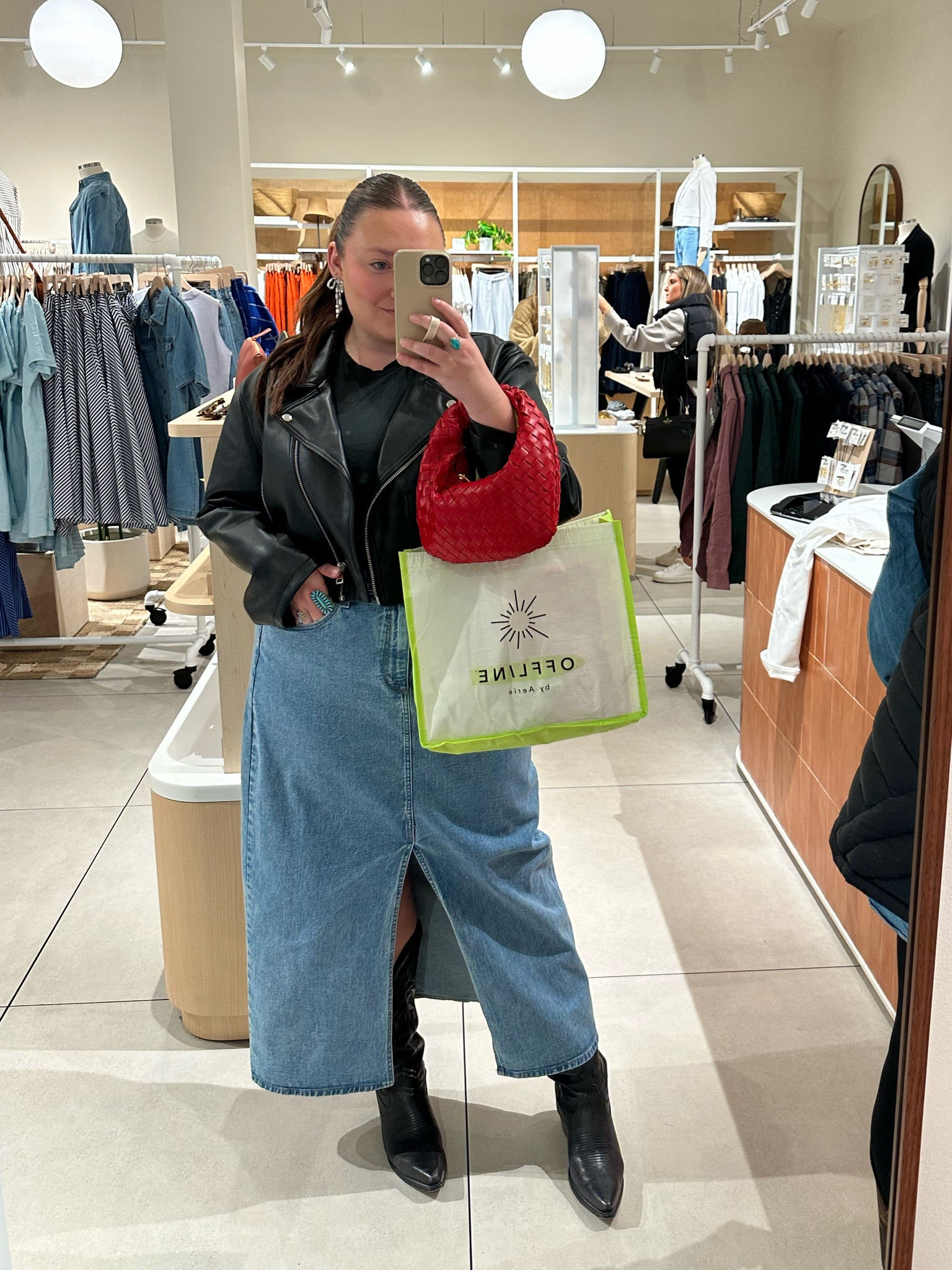 Elevated weekend shopping ootd! Size 2X baby tee, 18 leather jacket and 17 denim skirt! Denim skirt is under $50!

#LTKfindsunder50 #LTKstyletip #LTKplussize