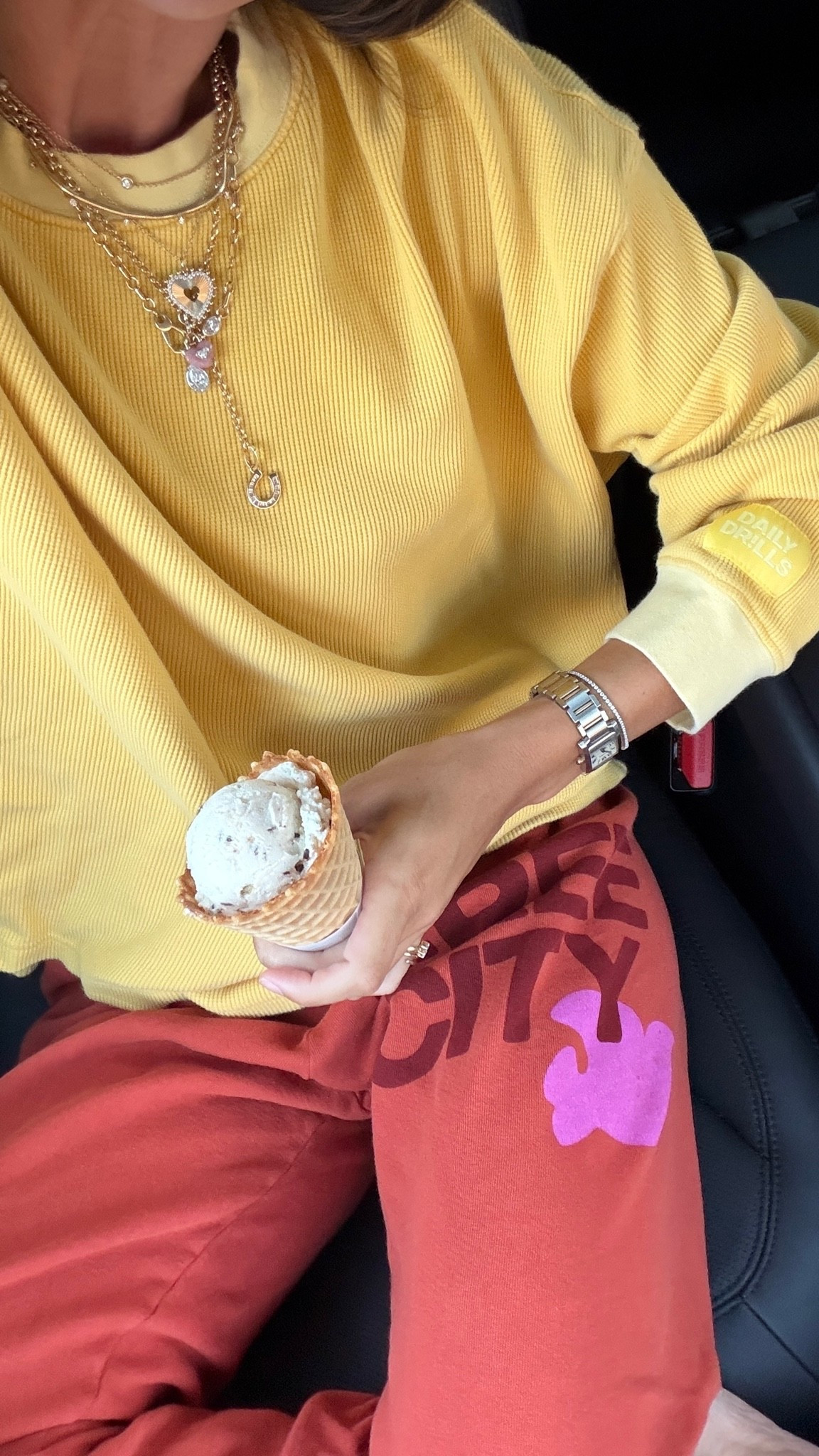 Xs/s top, small bottoms🍦