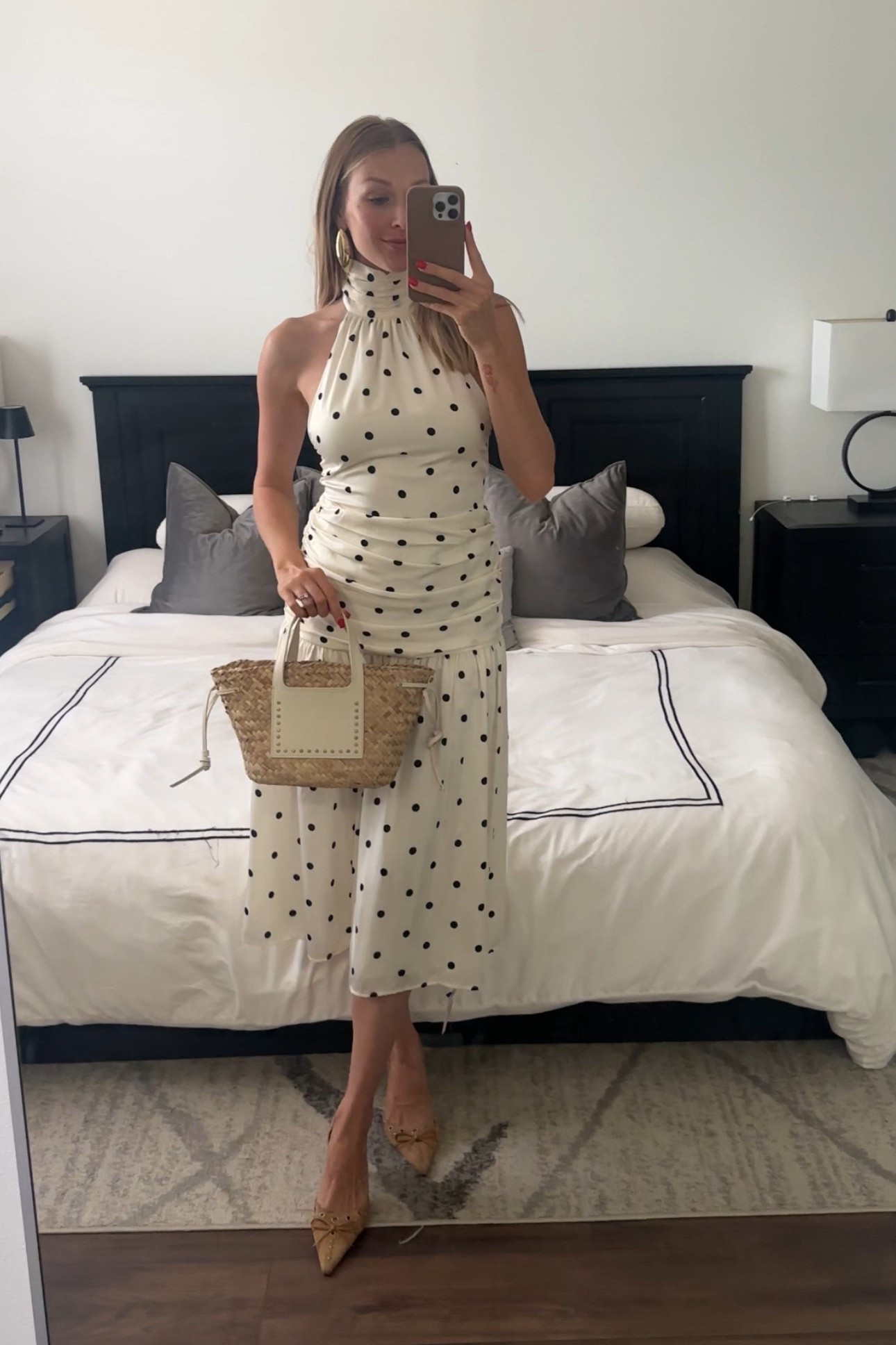 Summer evening outfit, summer dress outfit

Bag is old Mango, earrings are Jennifer fisher

#LTKgrwm #LTKootd #LTKBeauty
