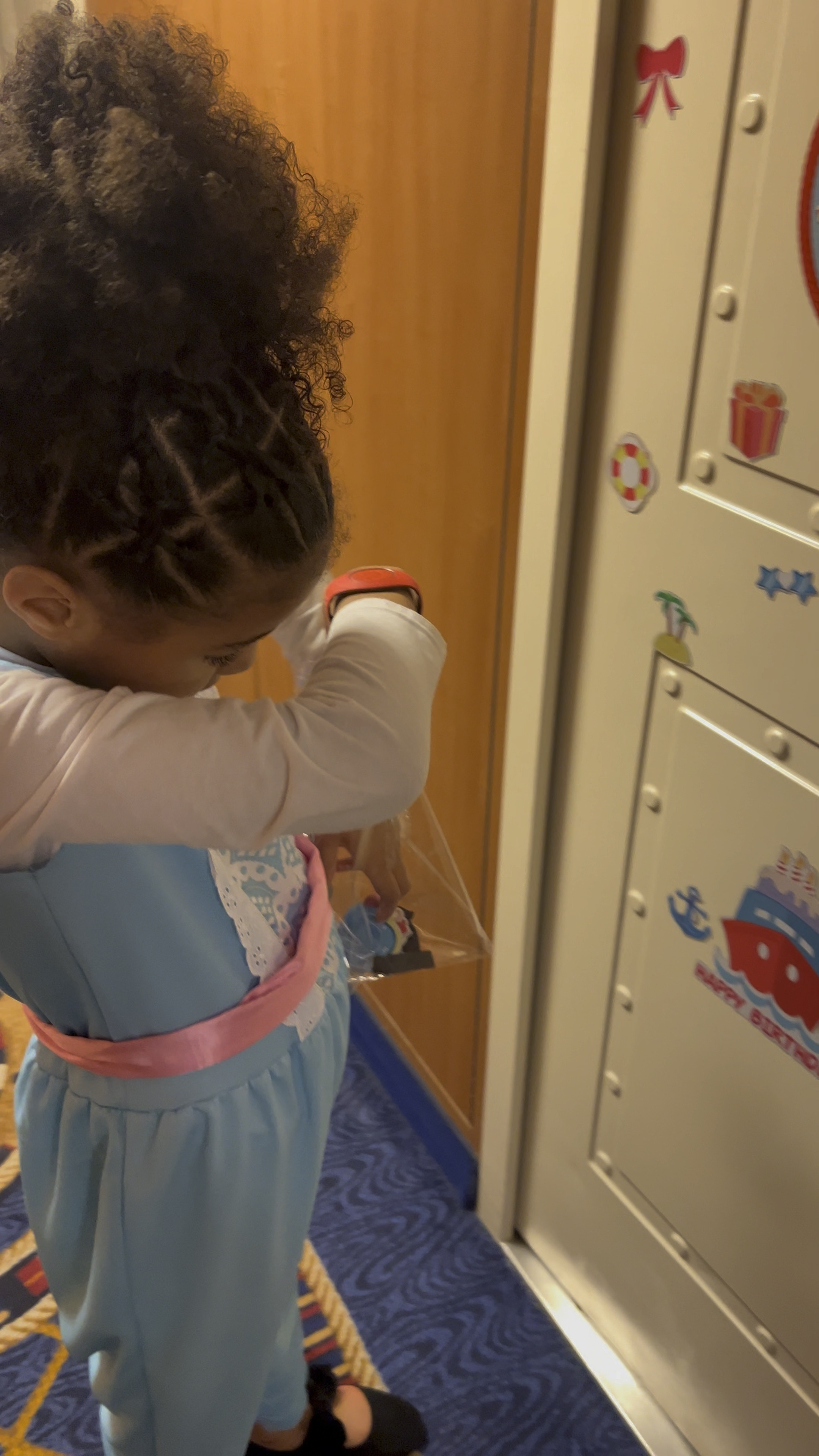 Door decorations for her Disney Dream birthday cruise🚢🎉🎃

#LTKVideo #LTKkids #LTKtravel