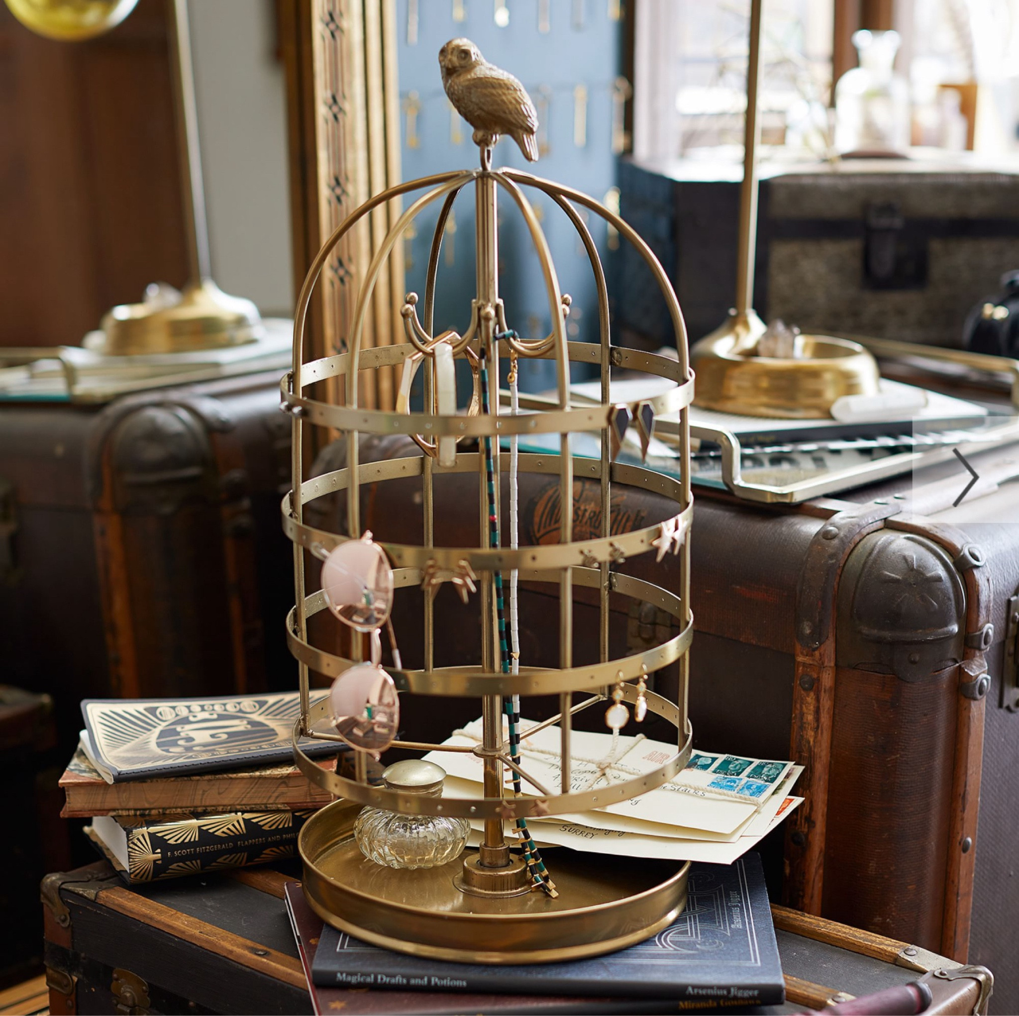 Hedwig Jewelry Cage

#LTKSeasonal #LTKStyleTip #LTKBeauty