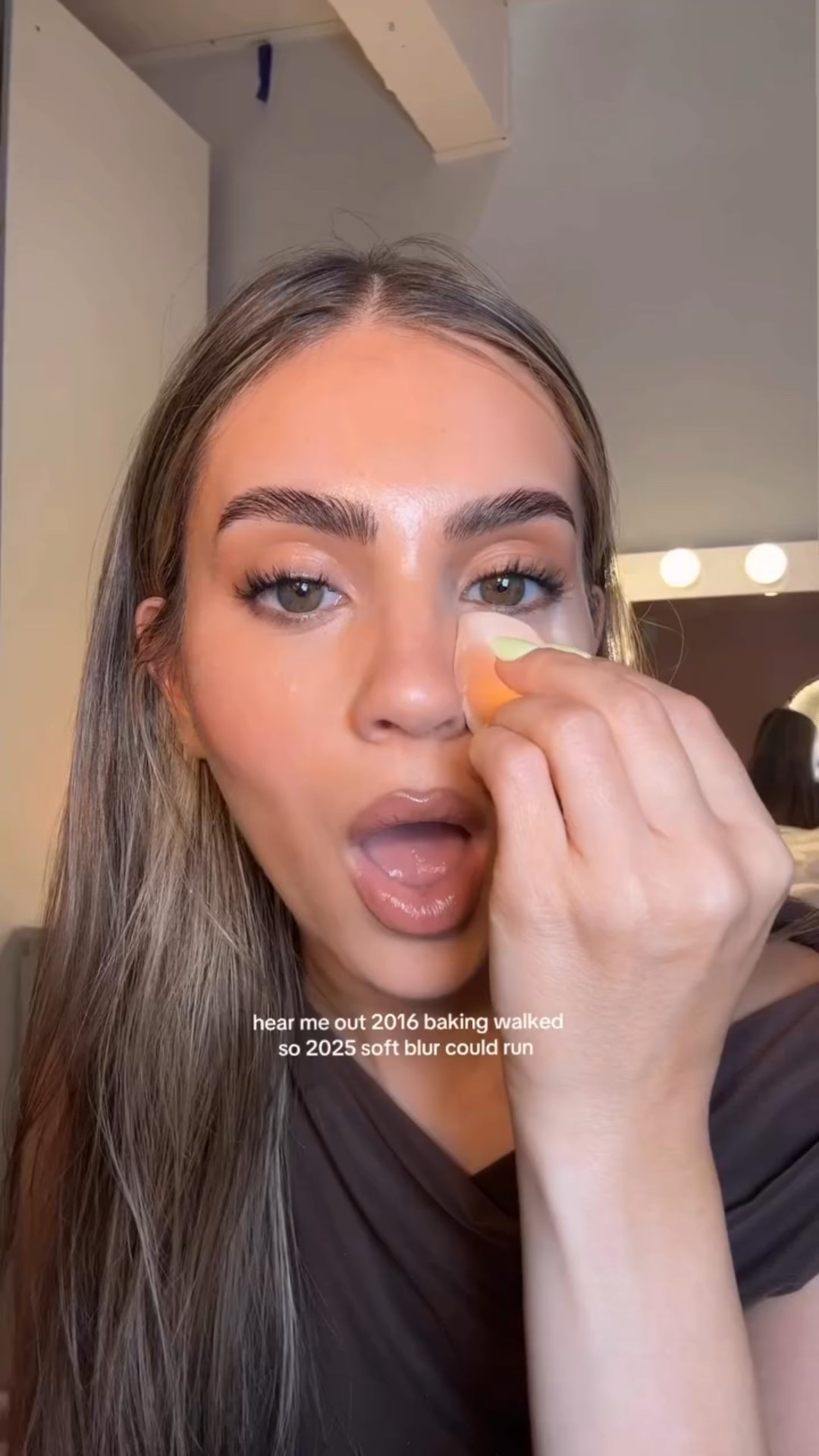 tysm 2016 self for being in the trenches so we could get to our soft matte blur potential 🥹🤏

… and on that note, the @onesize powder melt spray is one of those I wish I could throw myself in a past life. My poor dry skin 😂🩷

#throwback #zillennial #youtubemakeup #viralsound #trend #momentaryloss #makeup #powder #baking #2016makeup #temporarysetback