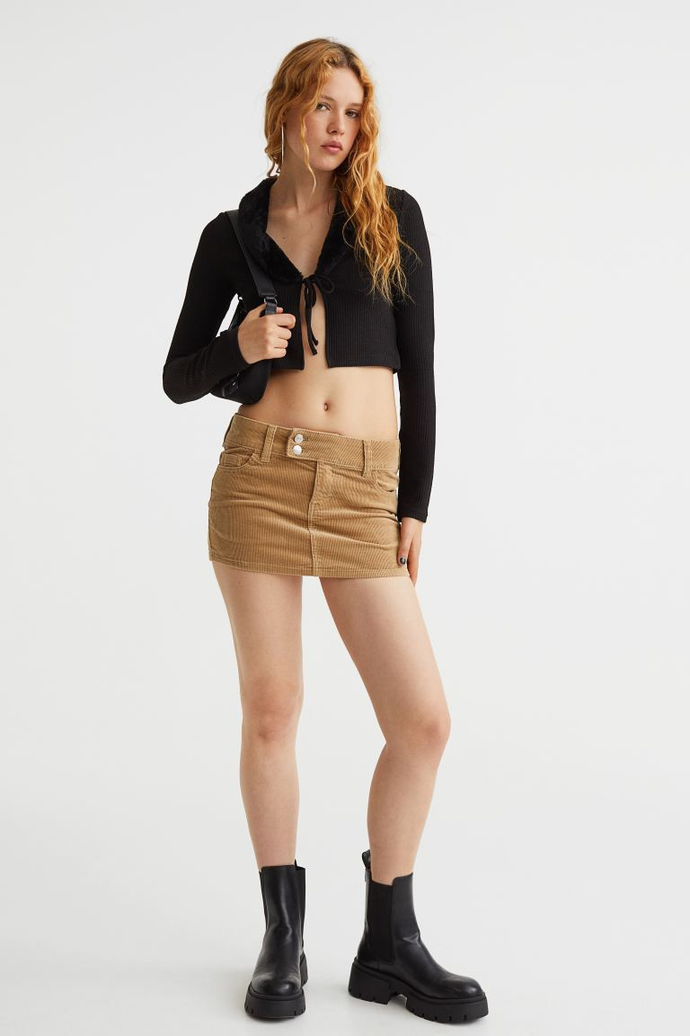 Mini skirt | H&M (UK, MY, IN, SG, PH, TW, HK)