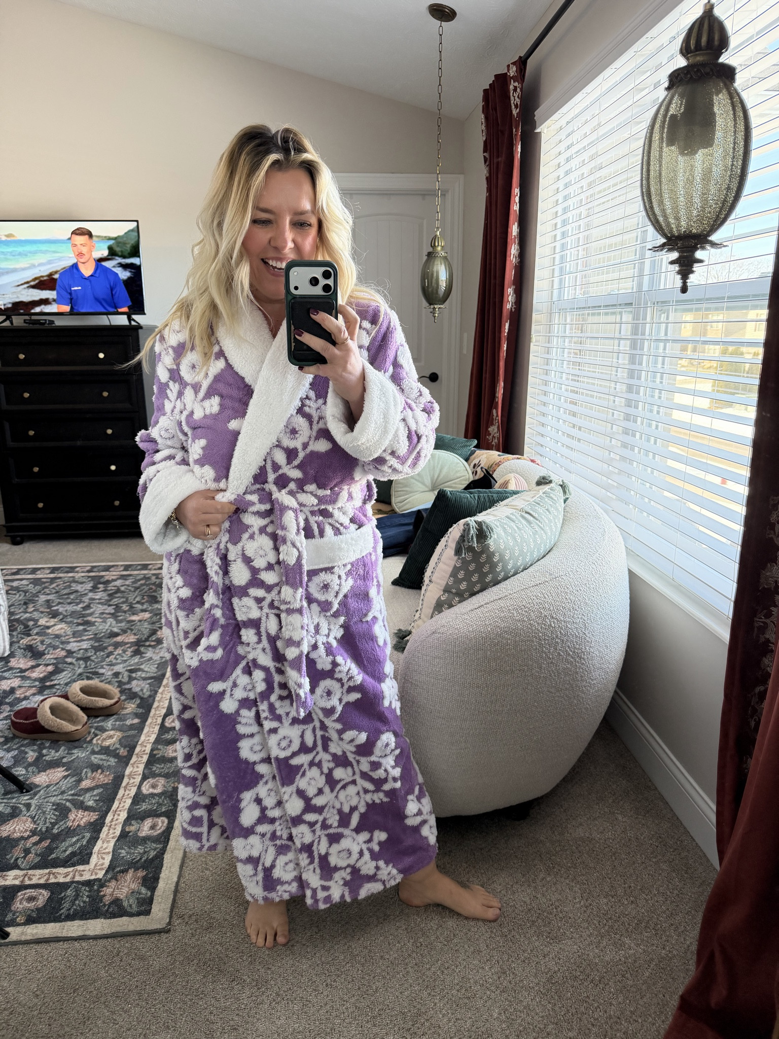 Softest, coziest, warmest, cutest robe on Amazon!! Got my true sz large, also linked my fav soft light weight one I love too & my top Amazon pjs & slippers!

#LTKOver40 #LTKPetite #LTKMidsize