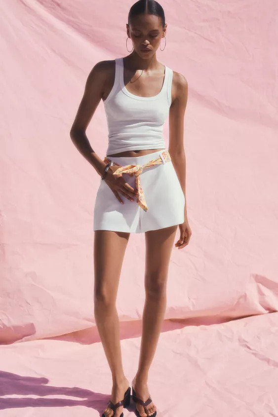 HIGH-WAISTED SCARF SHORTS | Zara US