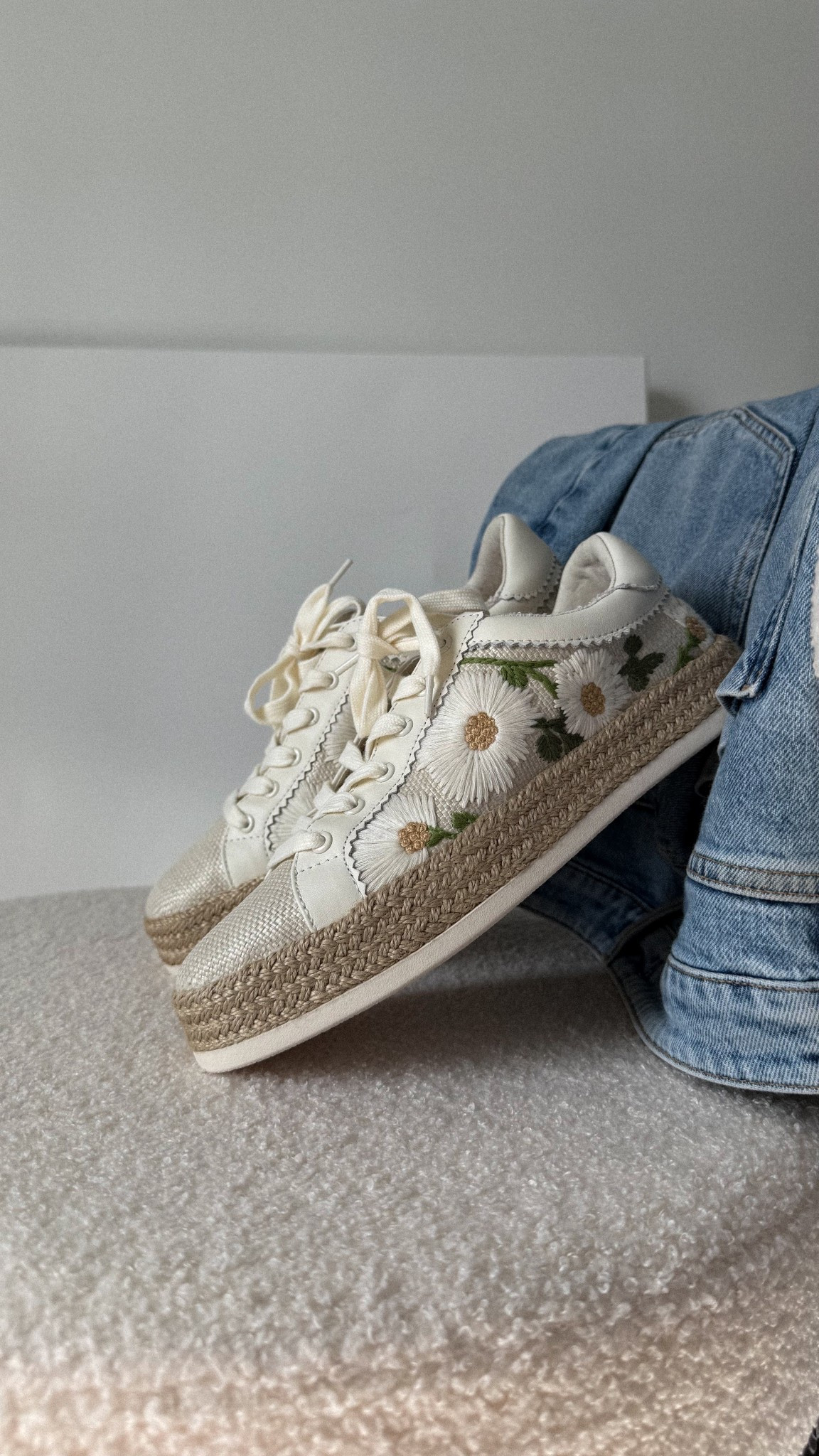Spring sneakers | dolce vita sneakers | floral shoes

#LTKStyleTip #LTKShoeCrush #LTKSpringSale