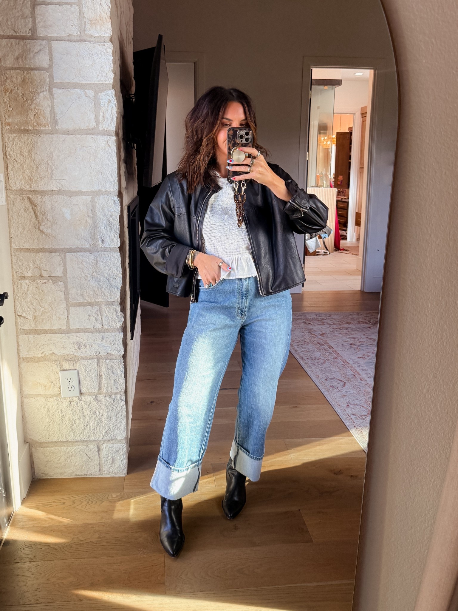 Casual date/dinner outfit idea
Top: XL
jacket is old, but I linked similar
Jeans: 30
Boots: true to size 

#LTKValentine #LTKgrwm #LTKootd