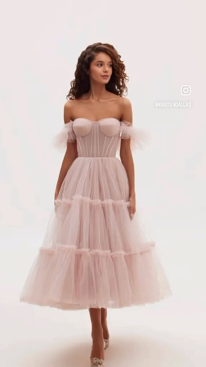 Are you a good witch or a bad witch? I pulled together some gowns that were inspired by Wicked. Coming to theaters next week! 

#LTKWatchNow