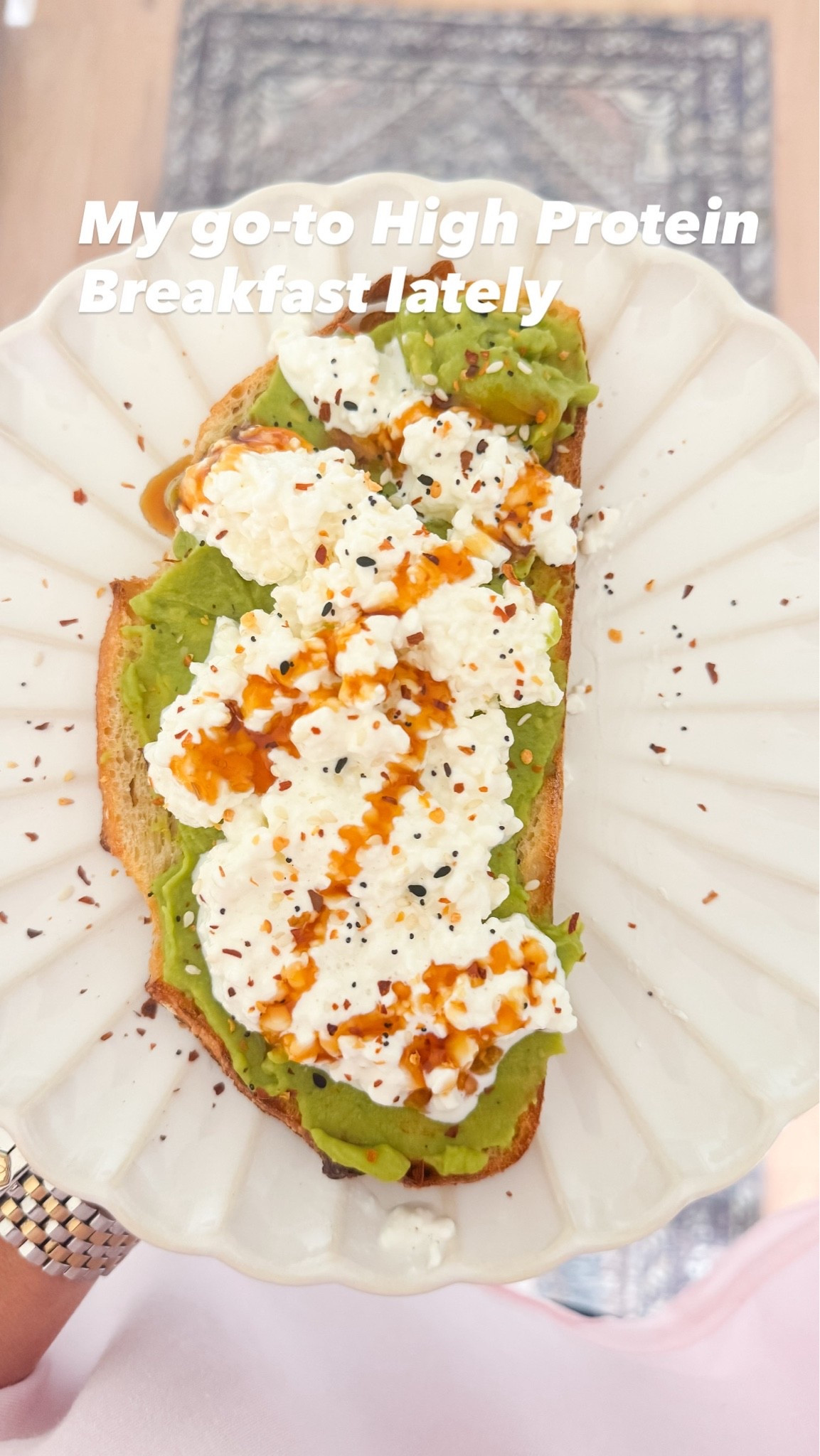 My go-to high protein easy breakfast lately 🤍 This easy high protein avocado toast on sourdough bread with cottage cheese and hot honey is quick, filling, and so good. Perfect if you want a simple healthy breakfast idea that actually keeps you full without overthinking it. Healthy meals to meet your fitness goals.

Save this for later & Follow me on LTK and tap the bell to subscribe for daily home decor, fashion & Amazon finds.

#LTKfoodie #LTKActive