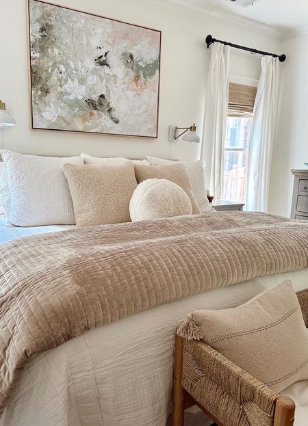 cutest summer bedding inspo!! love these greens and the browns, a perfect neutral summer bedding look

#LTKHome #LTKSeasonal
