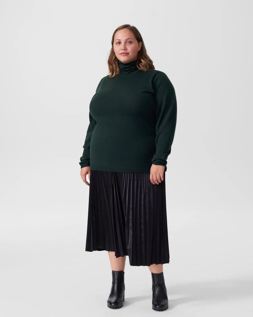 Maria Merino Wool Turtleneck - Forest Green | Universal Standard