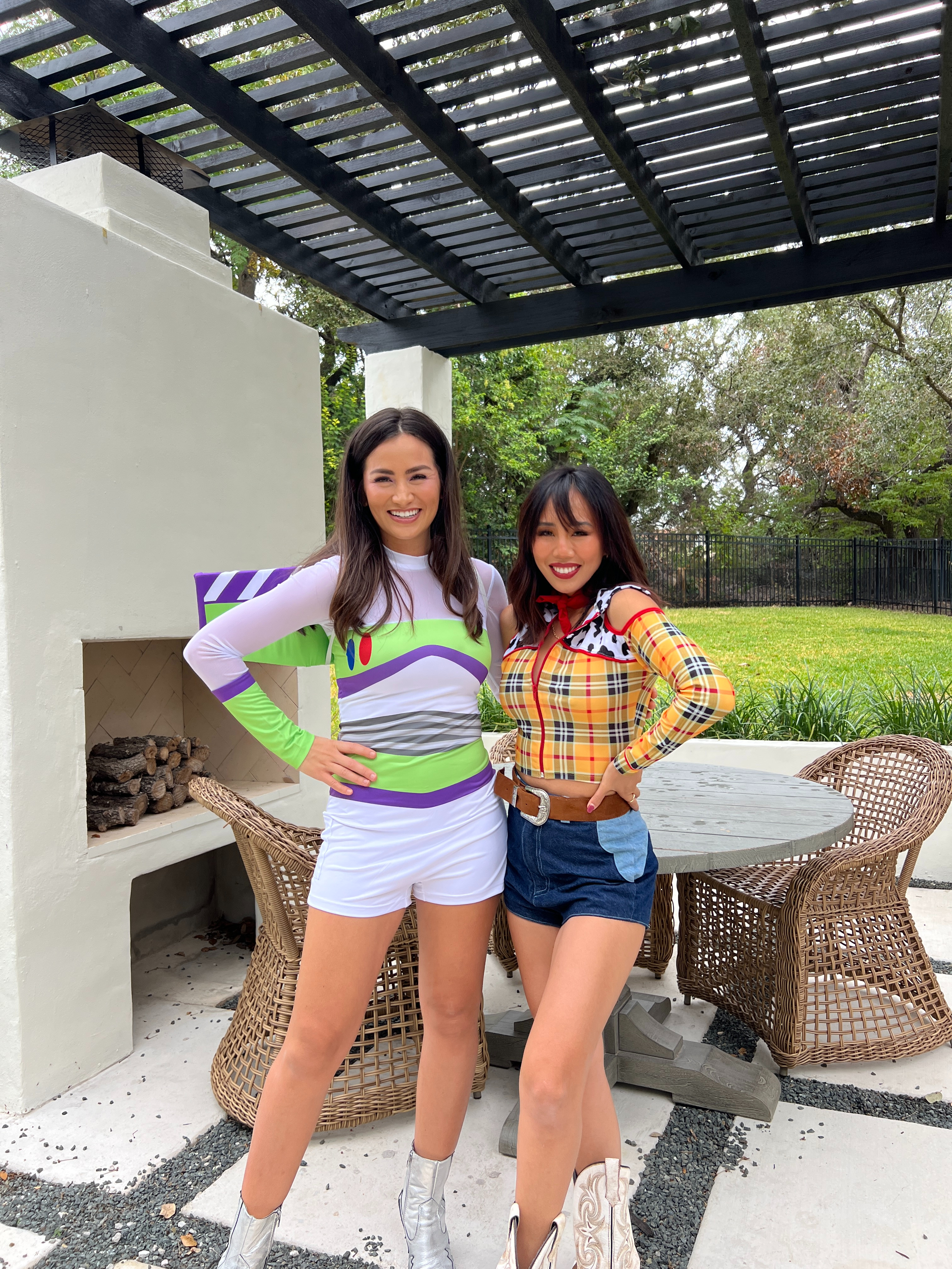 costume idea for duos! 

 #LTKgrwm #LTKootd #LTKSeasonal