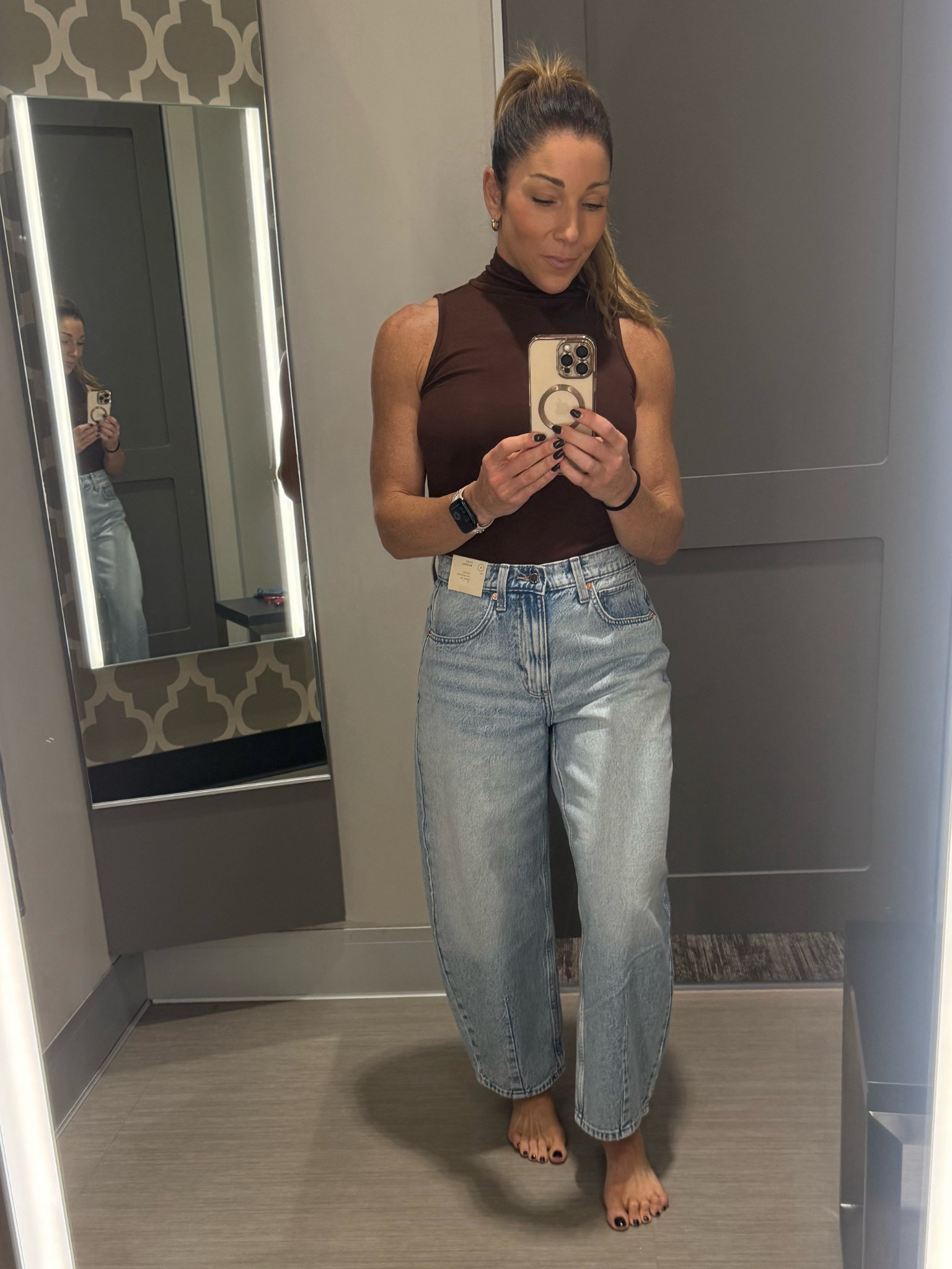Target barrel ankle jeans perfect for short girlies! I’m 5’3” and these hit right at my ankle. Wearing size 2 as they stretch the longer you wear them.

#LTKFindsUnder50 #LTKPetite #LTKOver40