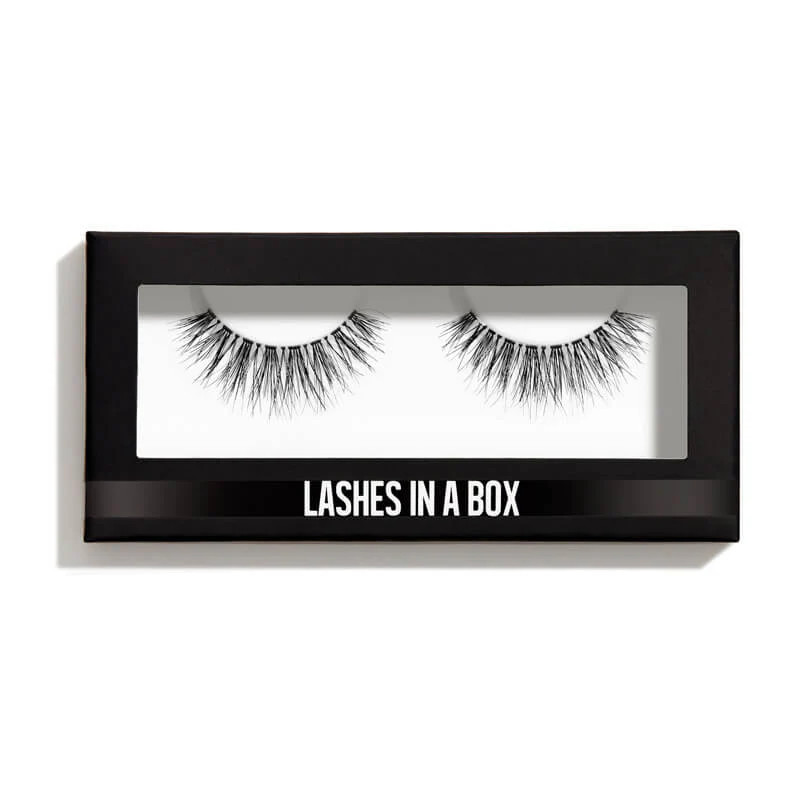 Lashes in a Box Individual Pair N°30 | Camera Ready Cosmetics